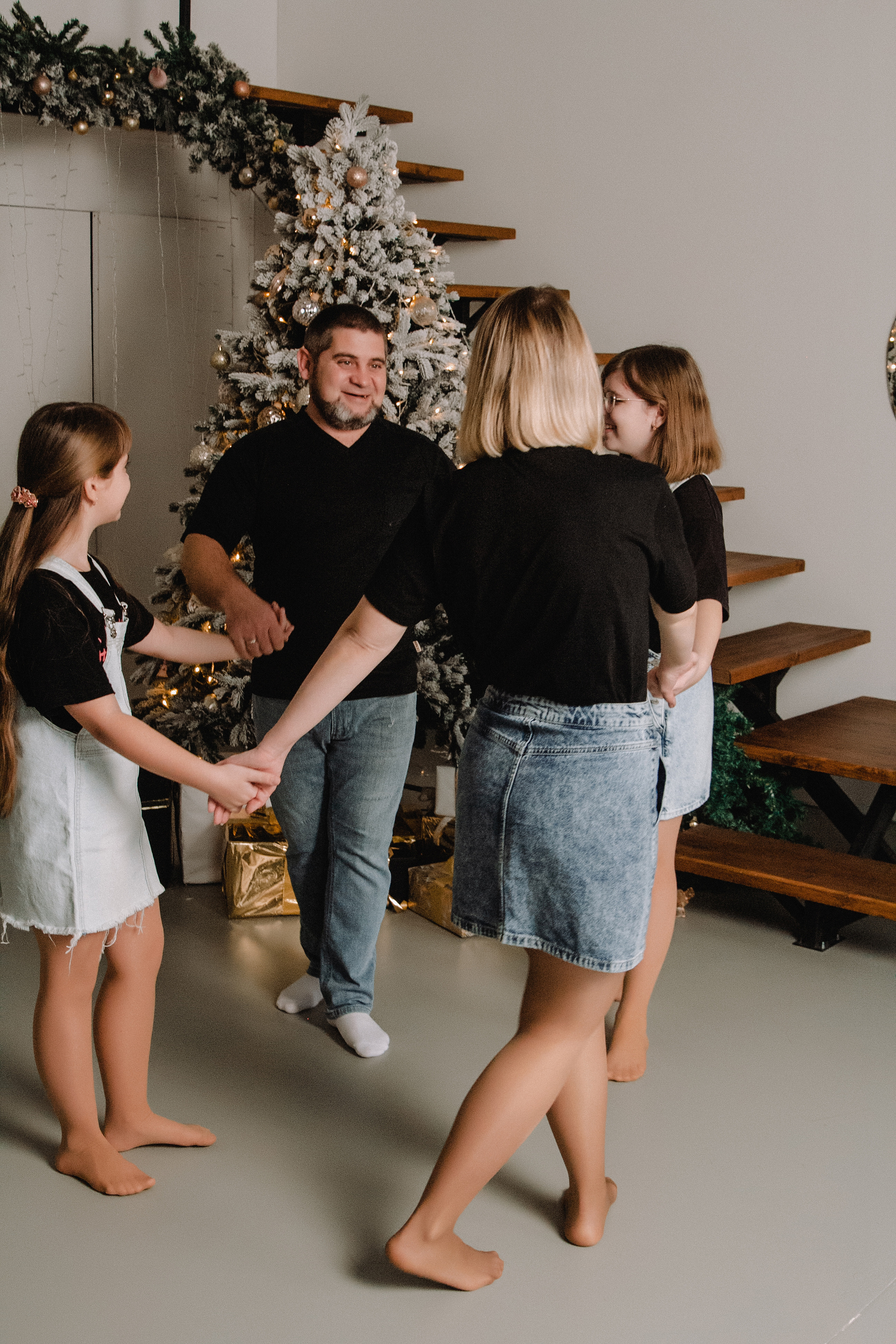 Наталья, Сергей, Лера и Наташа. Фотограф Воронеж Варвара