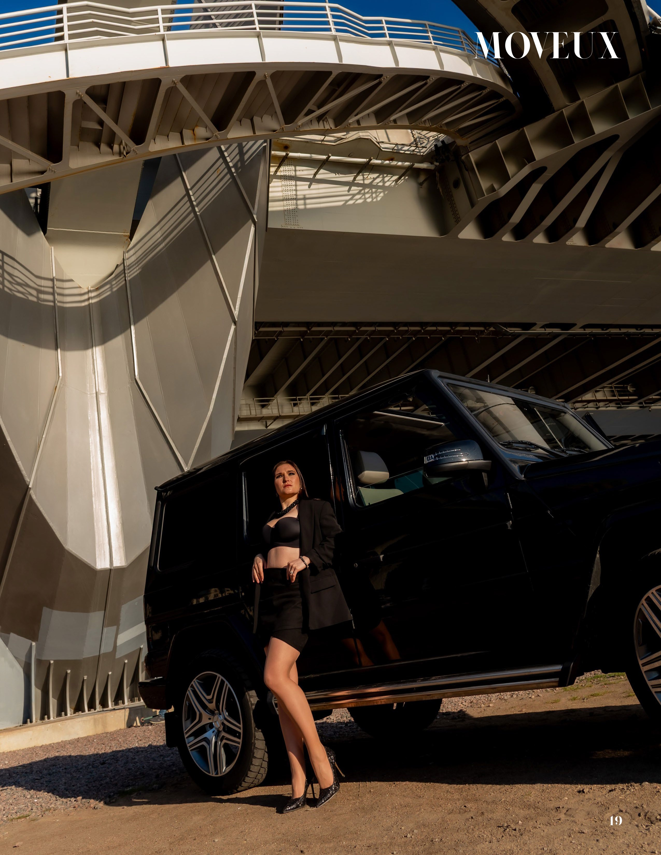 Публикация в журнале premium Paris France Журнал. Елена Сергеева- фотограф для жизни и бренда. Фотосессии и репортаж мероприятий