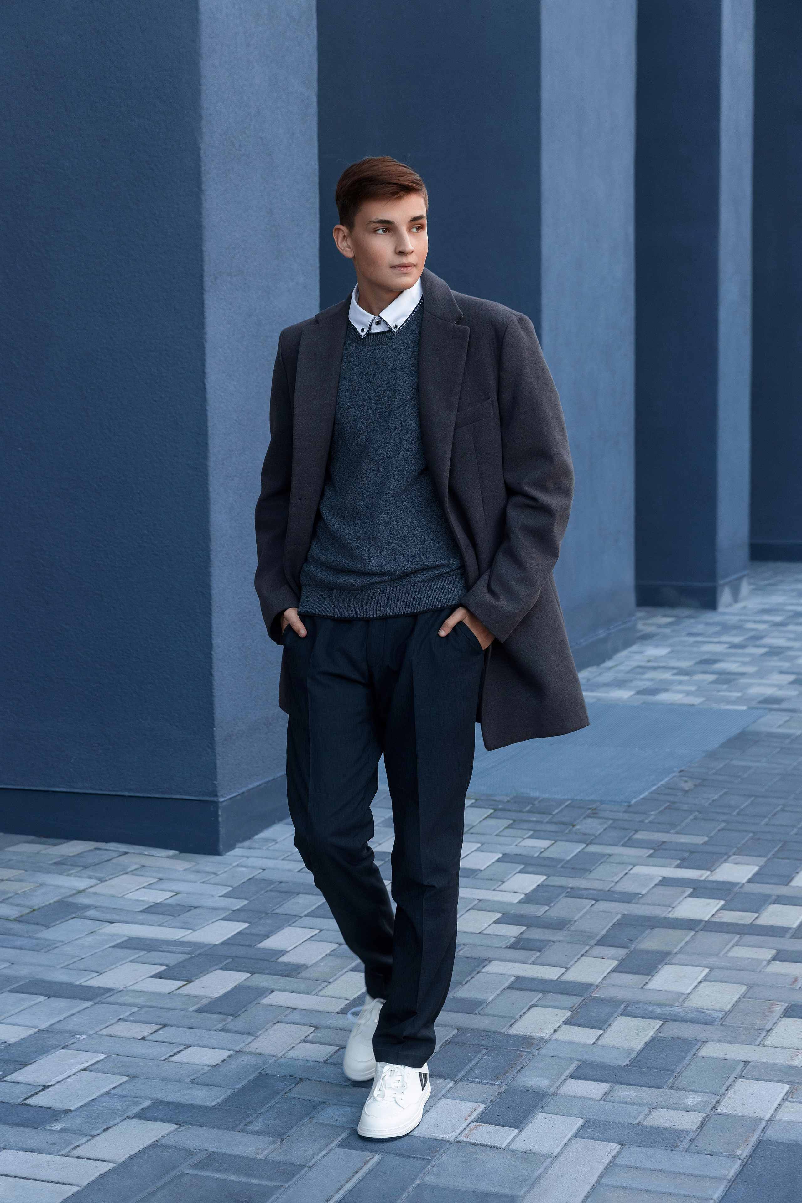 •ПОРТРЕТЫ УЛИЦА•. Выпускной альбом Сургут ХМАО