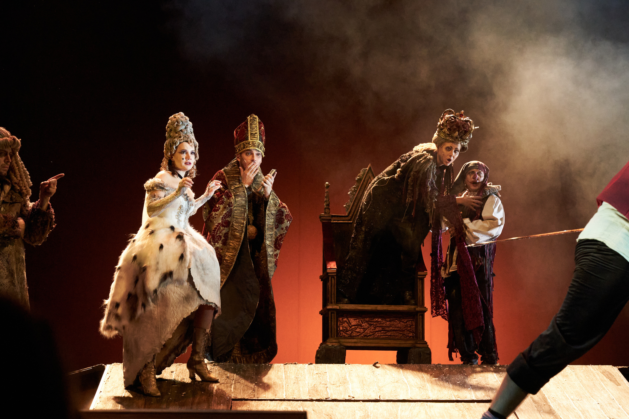 Человек, который смеется. Фотограф Евгения Турушева