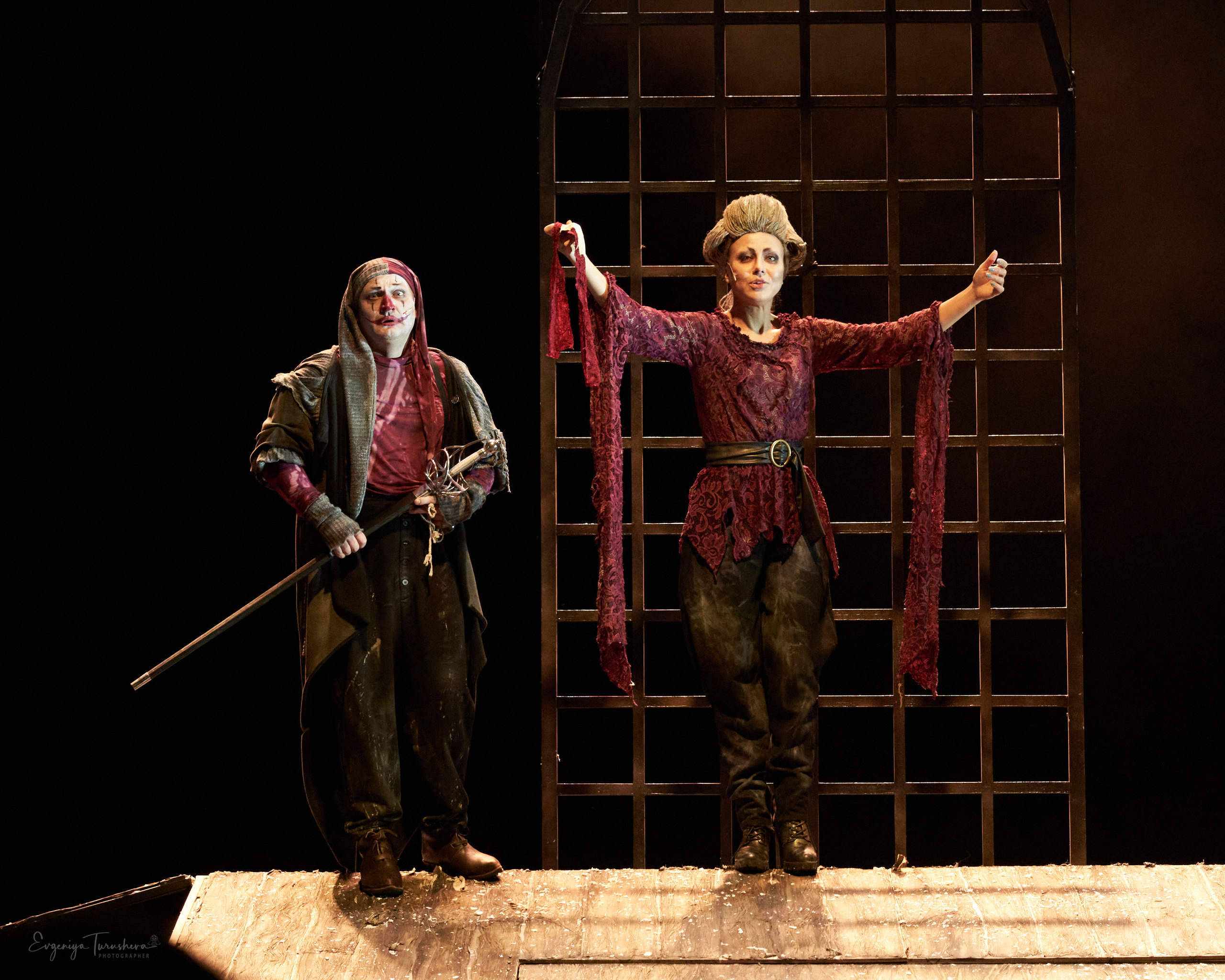 Человек, который смеется. Фотограф Евгения Турушева