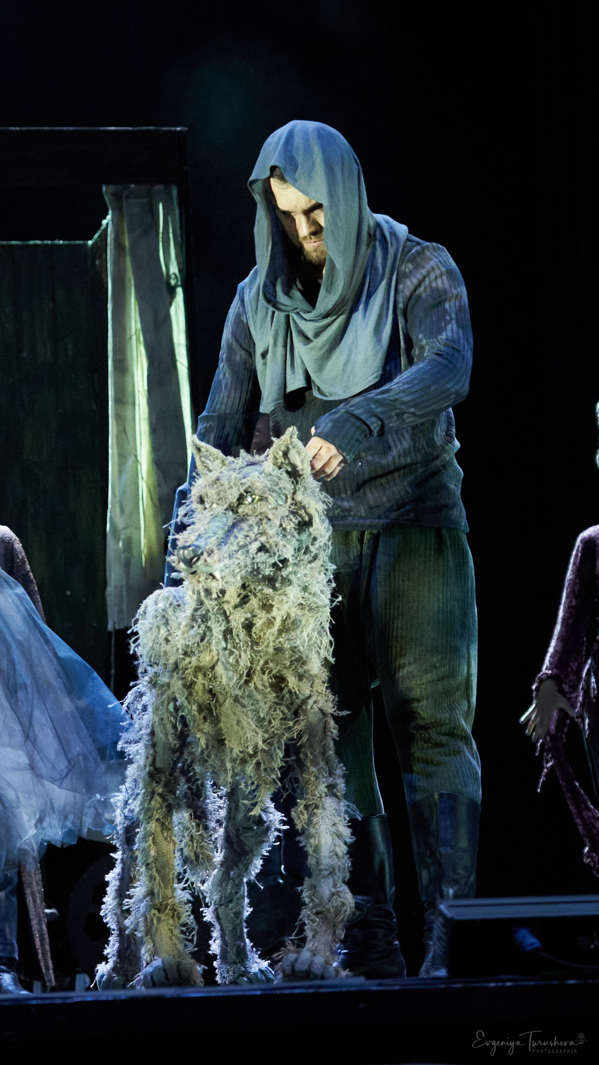 Человек, который смеется. Фотограф Евгения Турушева