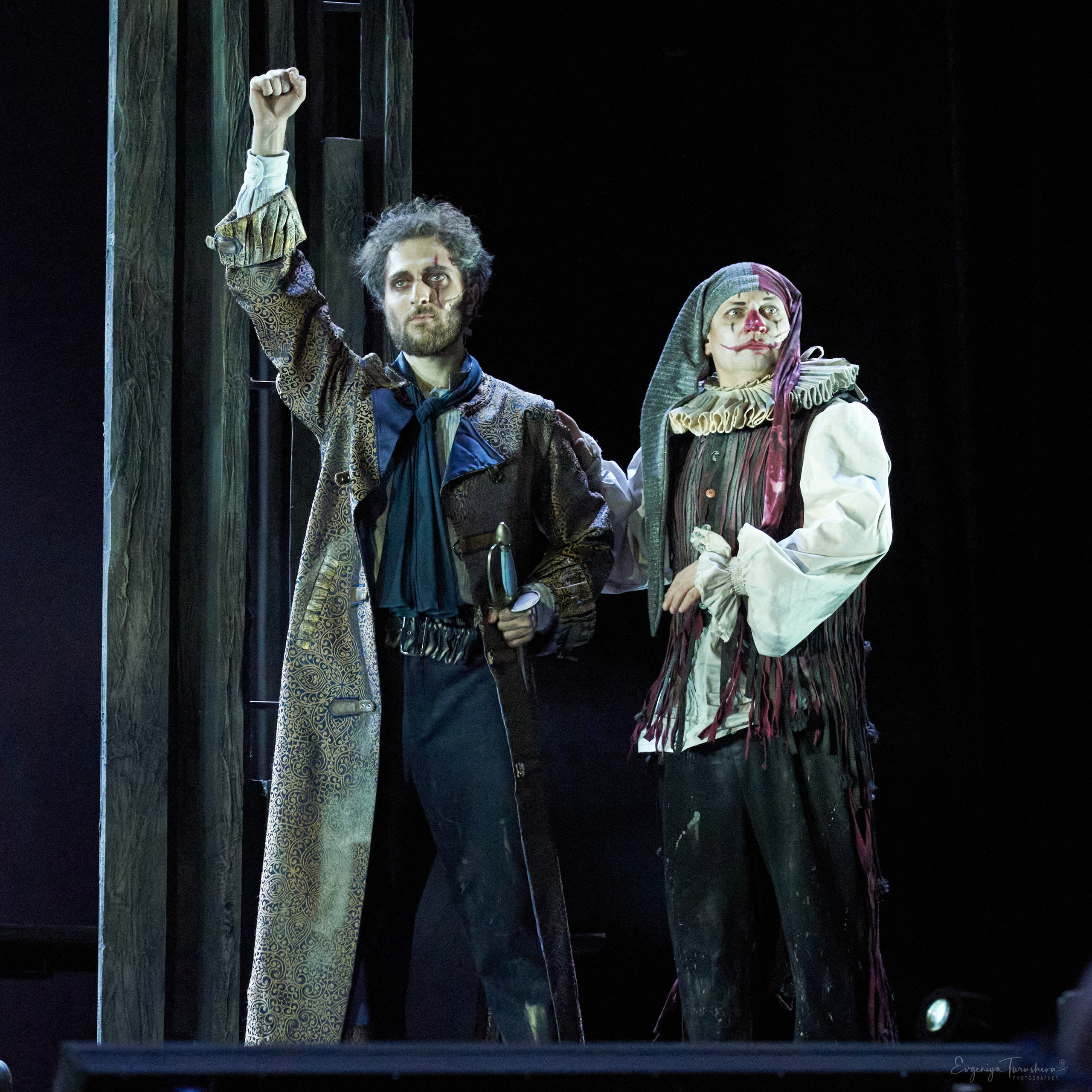 Человек, который смеется. Фотограф Евгения Турушева