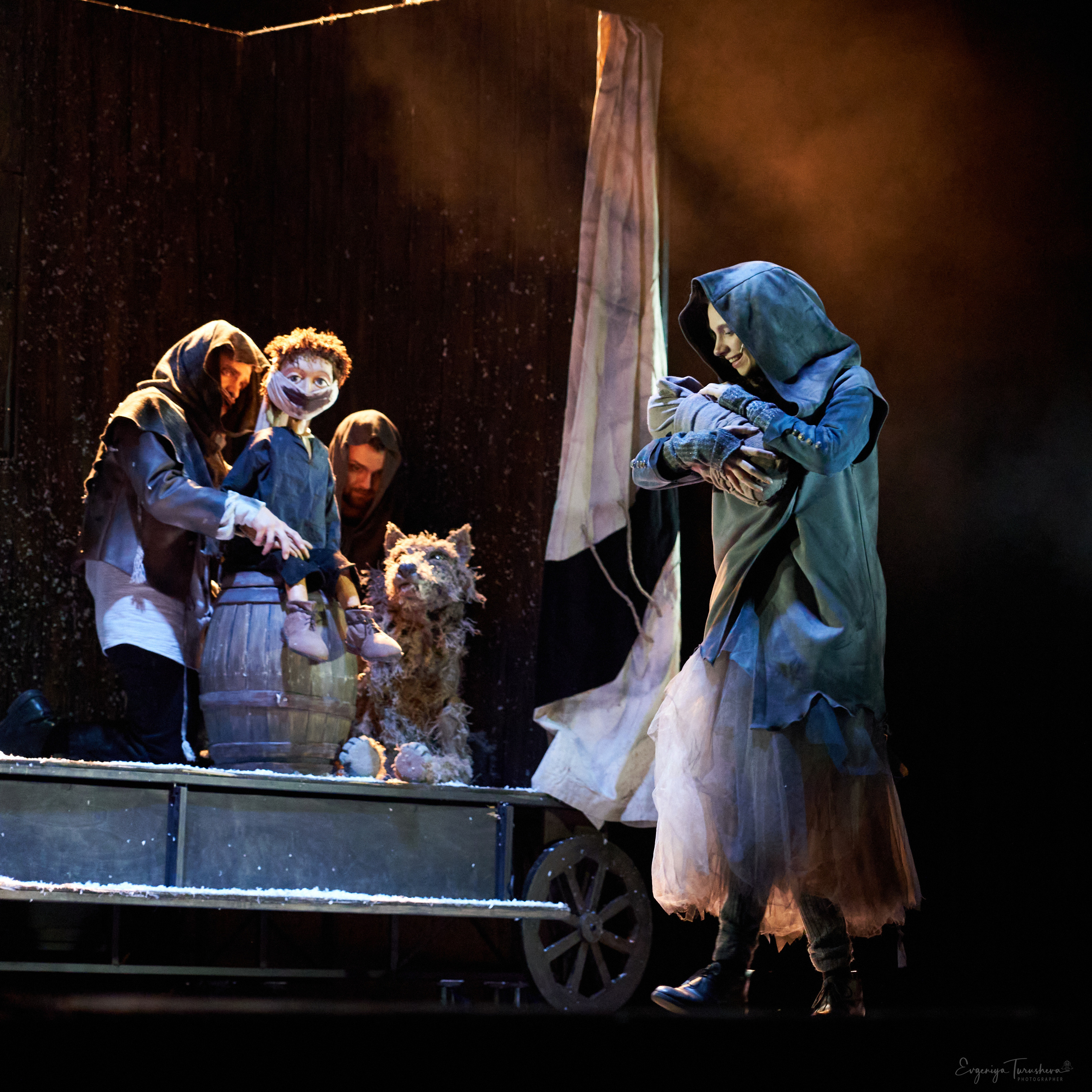 Человек, который смеется. Фотограф Евгения Турушева