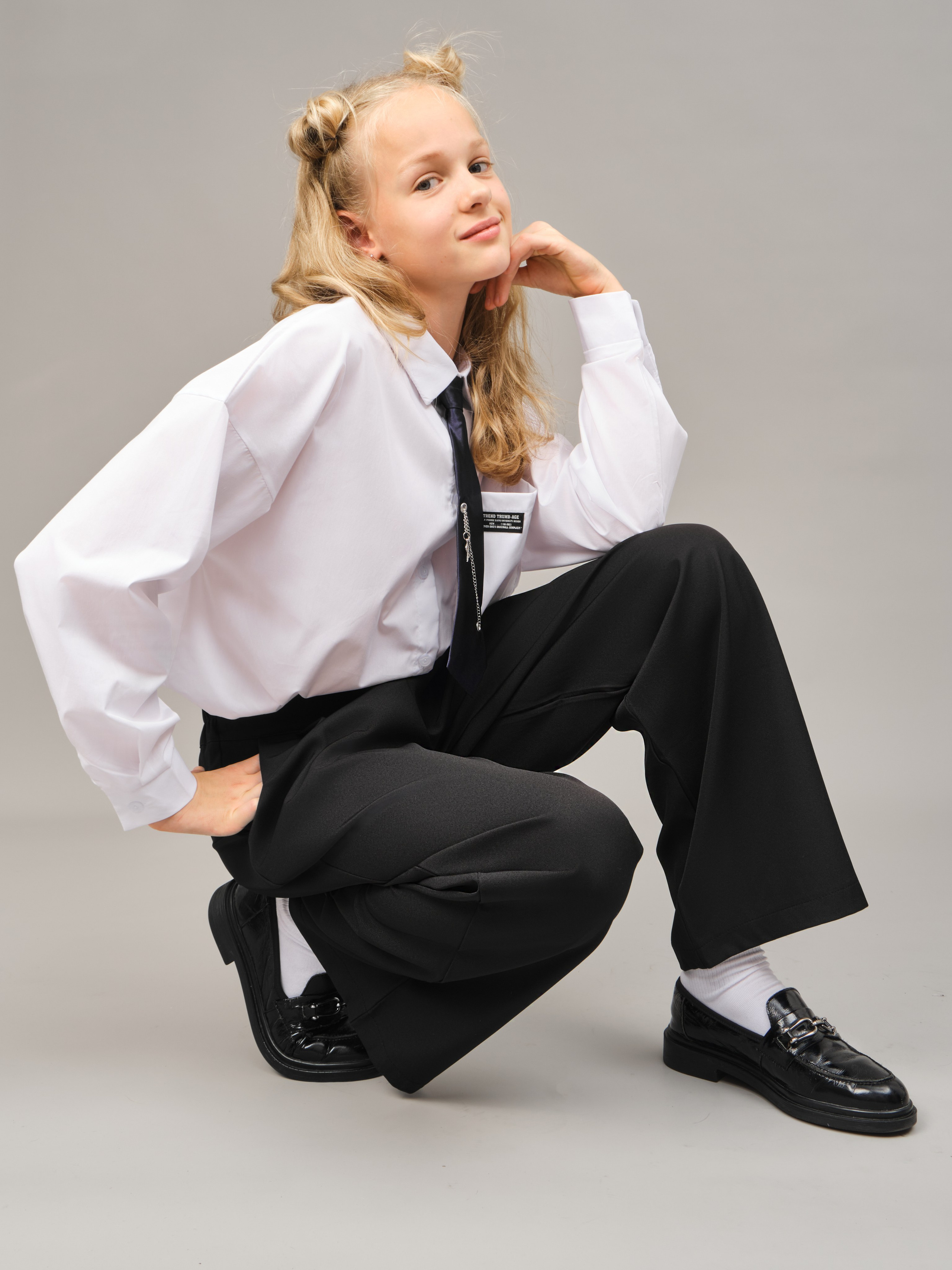 Школьная форма. Фотостудия для Wildberries Ozon