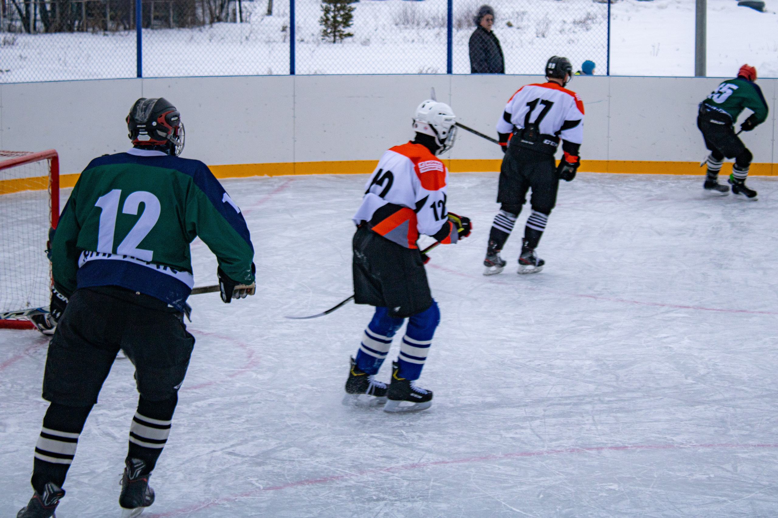 Хоккей г.п Атиг-г.Нижние Серги