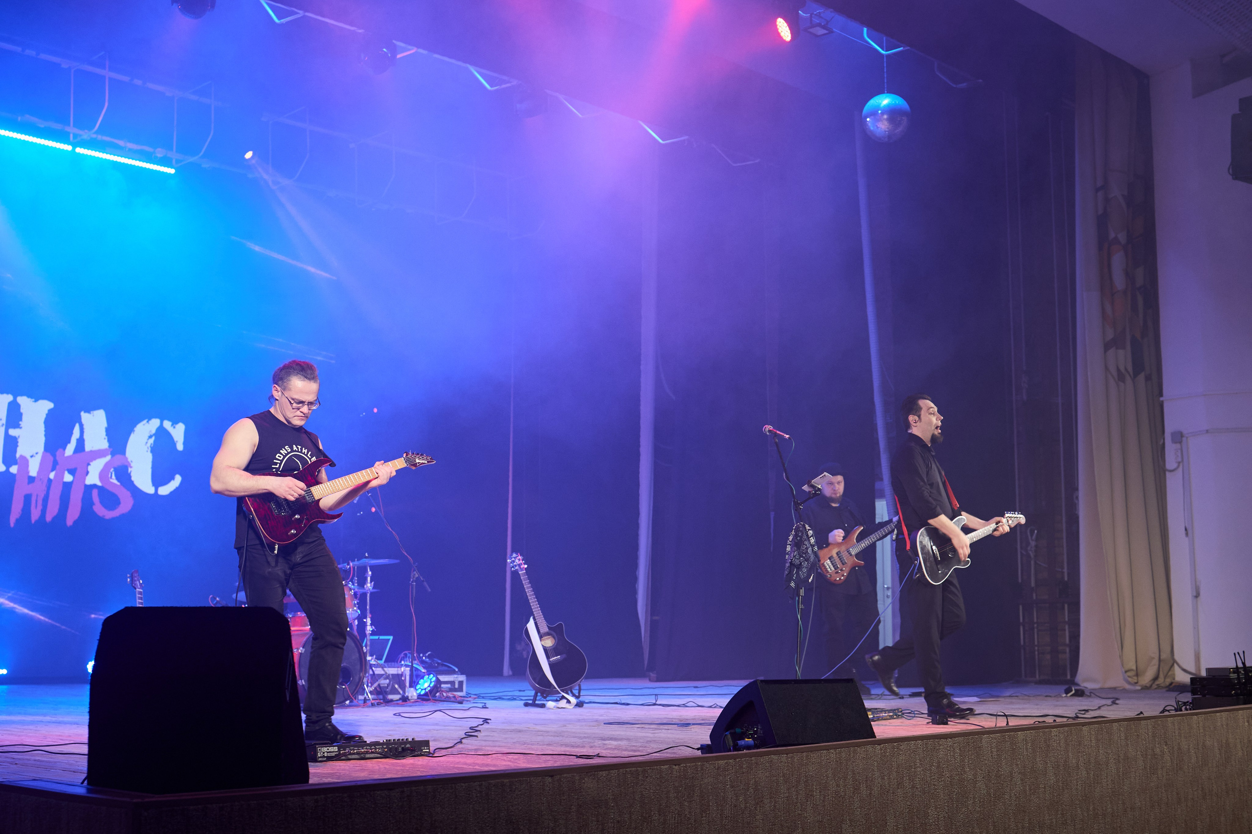 Гр. Ананас концерт 20.02.26. Фотограф видеооператор Пермский край, Пермь, Оса Руслан Саматов