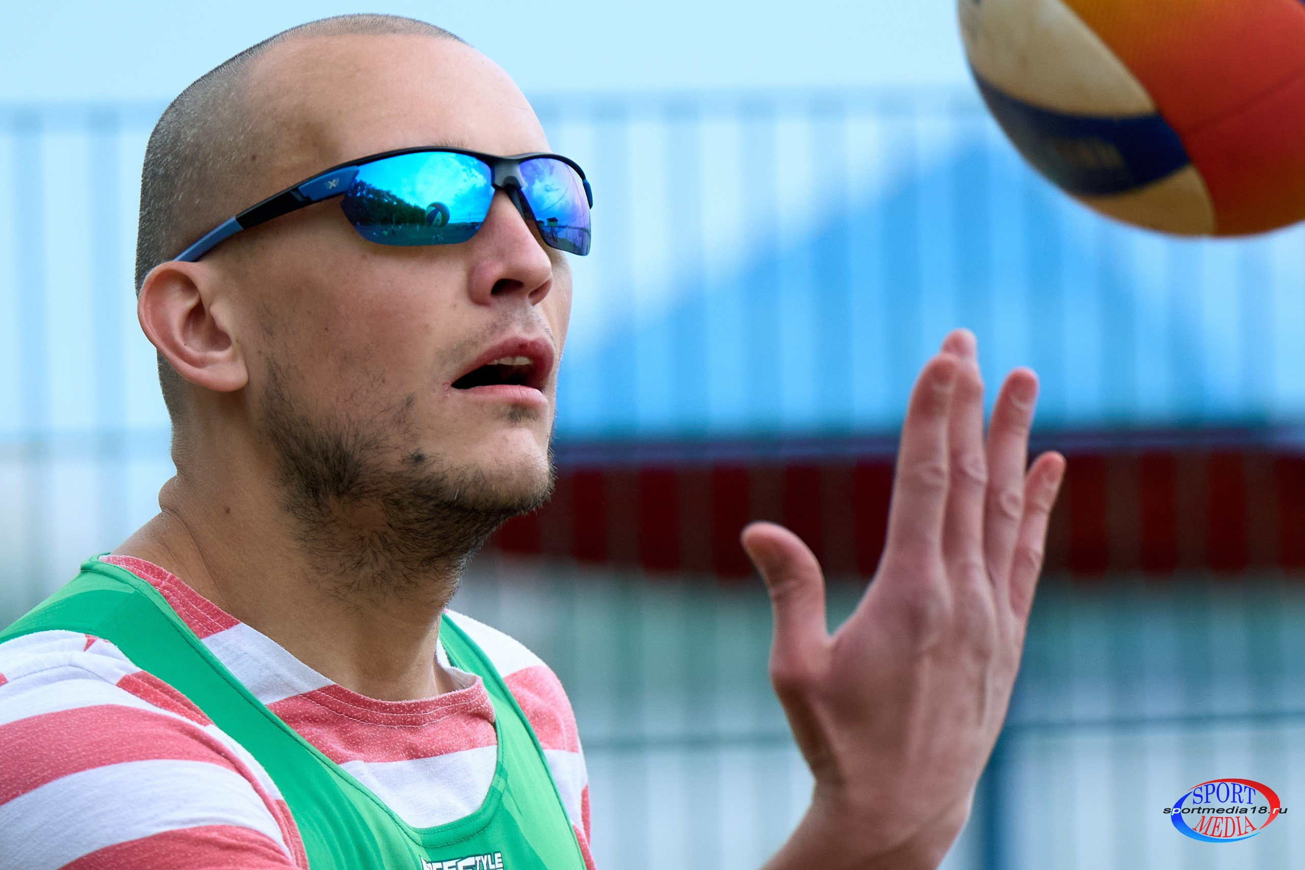 Пляжный волейбол. ПРИВОЛЖСКАЯ ЛИГА MIXT Ижевск 18.05.2025. Спортивный репортажный фотограф в Ижевске Сергей Мерзляков