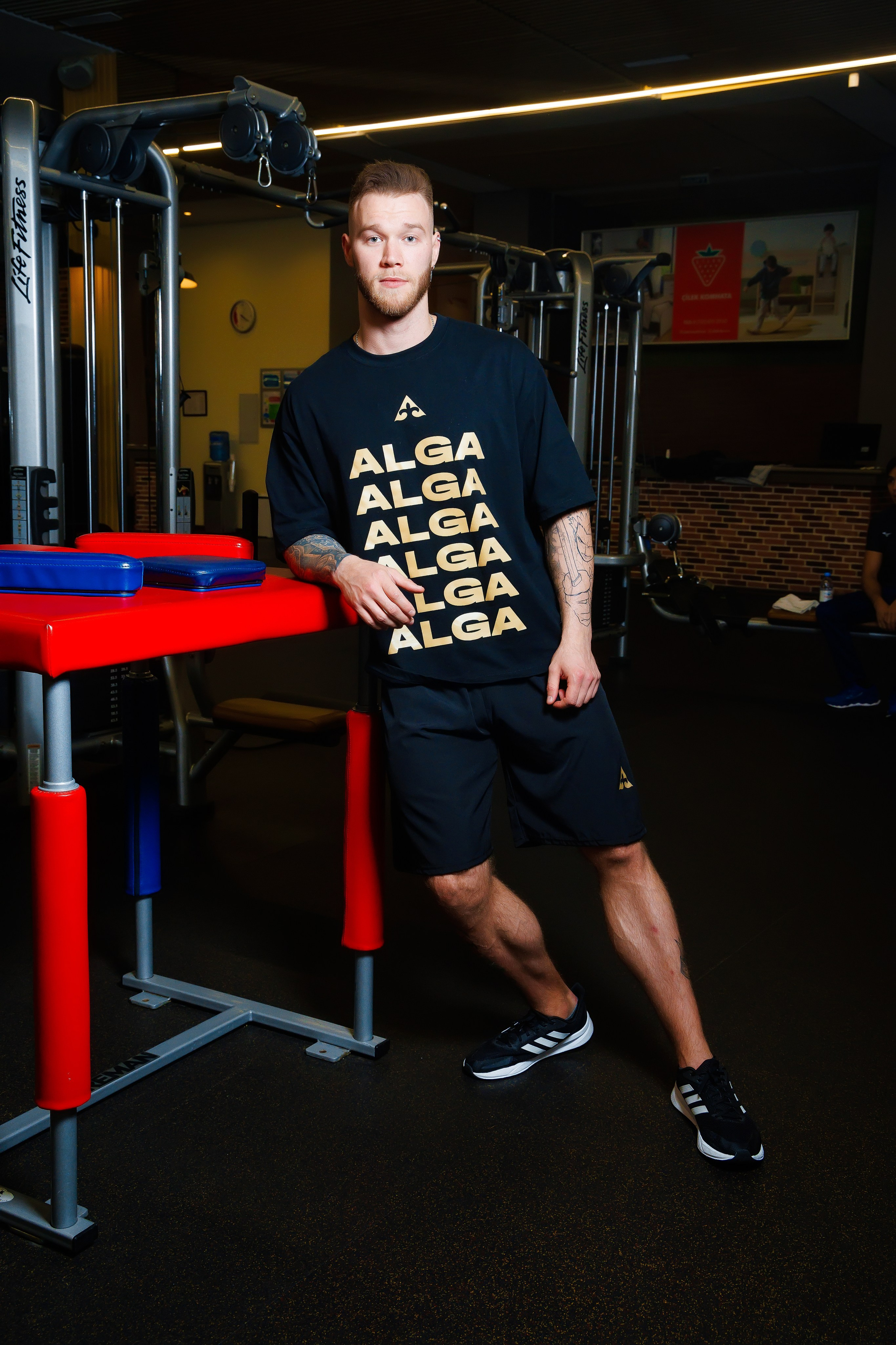 Спорт Зал Fitnespalace. Семейный и Свадебный фотограф в Астане Александр Астапов