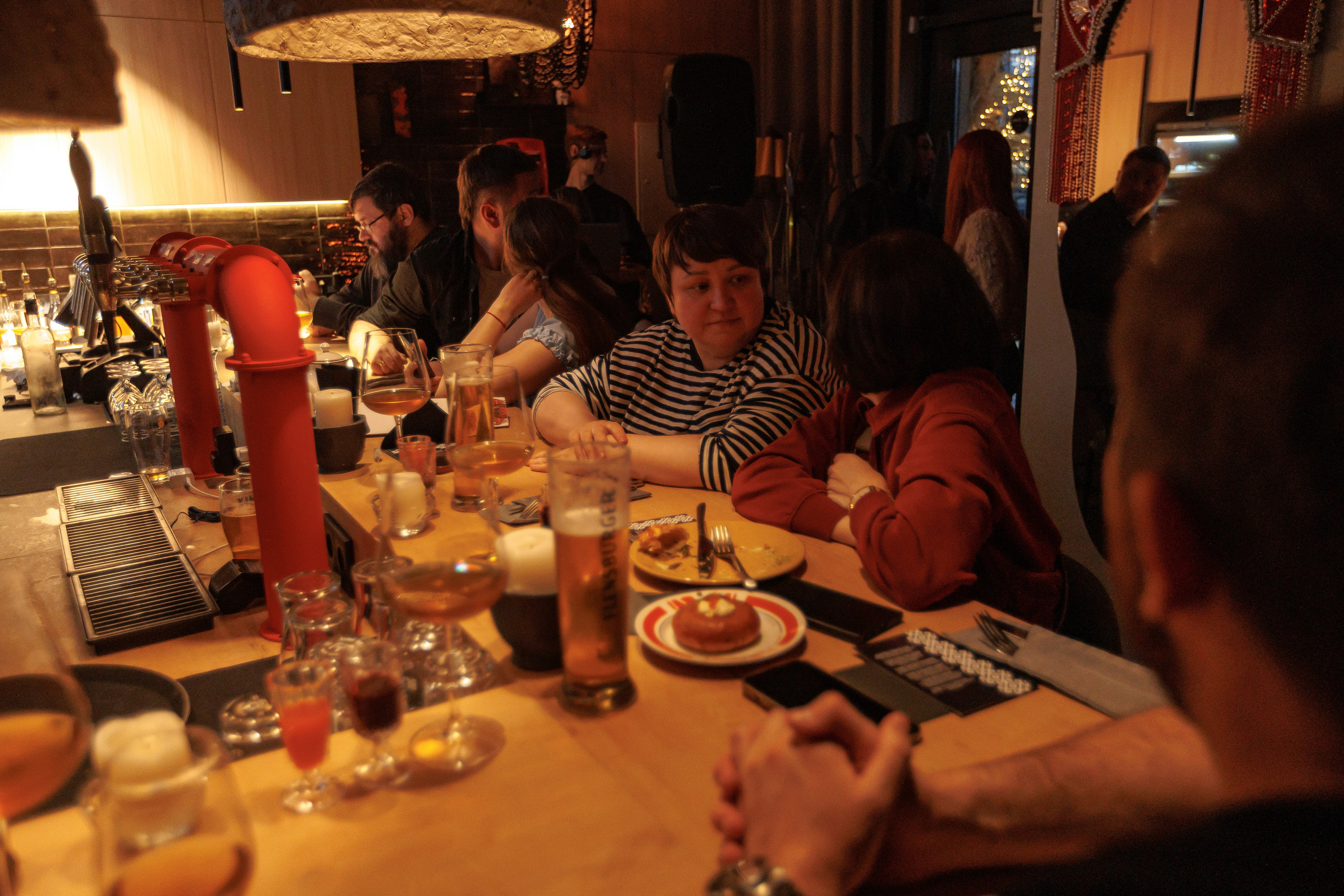 Гастроужин Поселенцы в гостях у Самозванцев