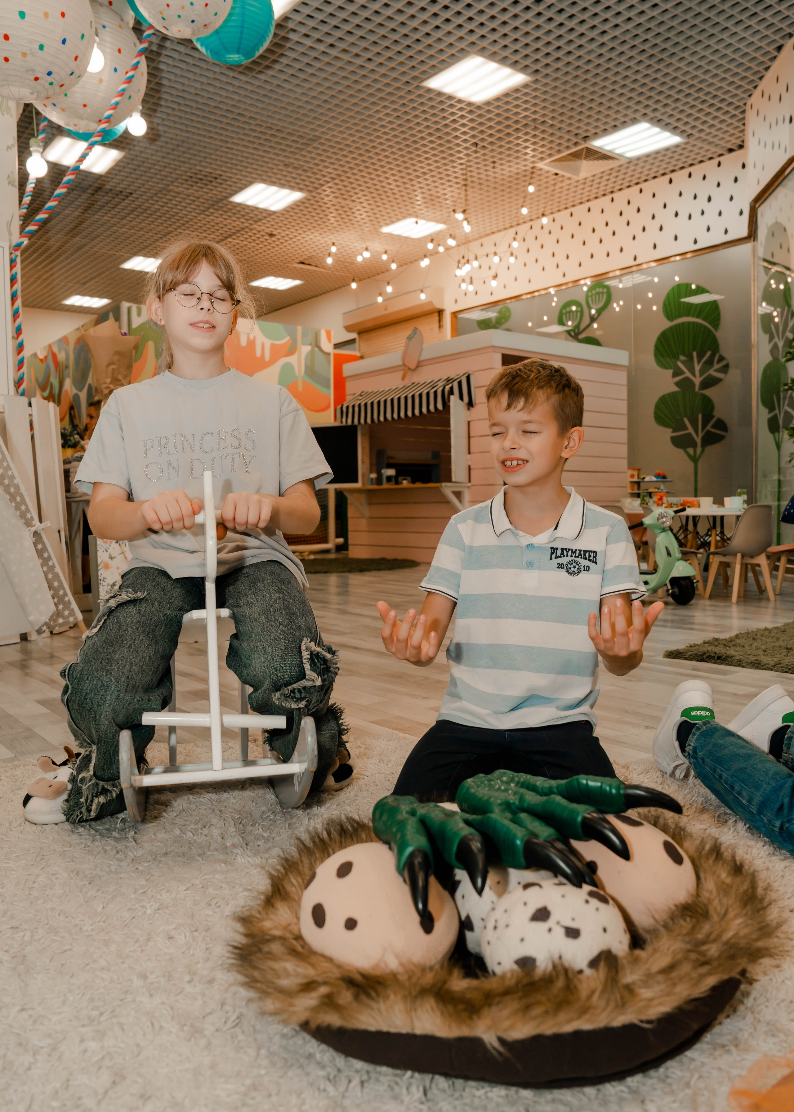 Грозный Тирекс. Крамер Юлиана детский и семейный фотограф