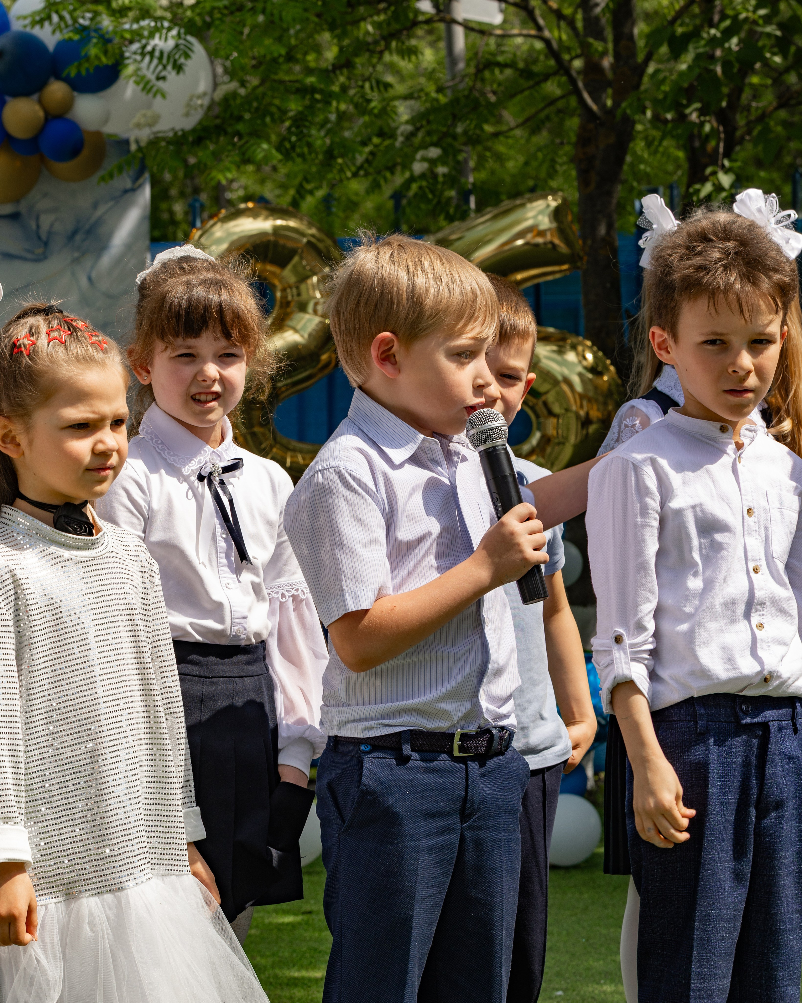 Последний звонок, гимназия в Балашихе. Свадебный фотограф Алена Полянская