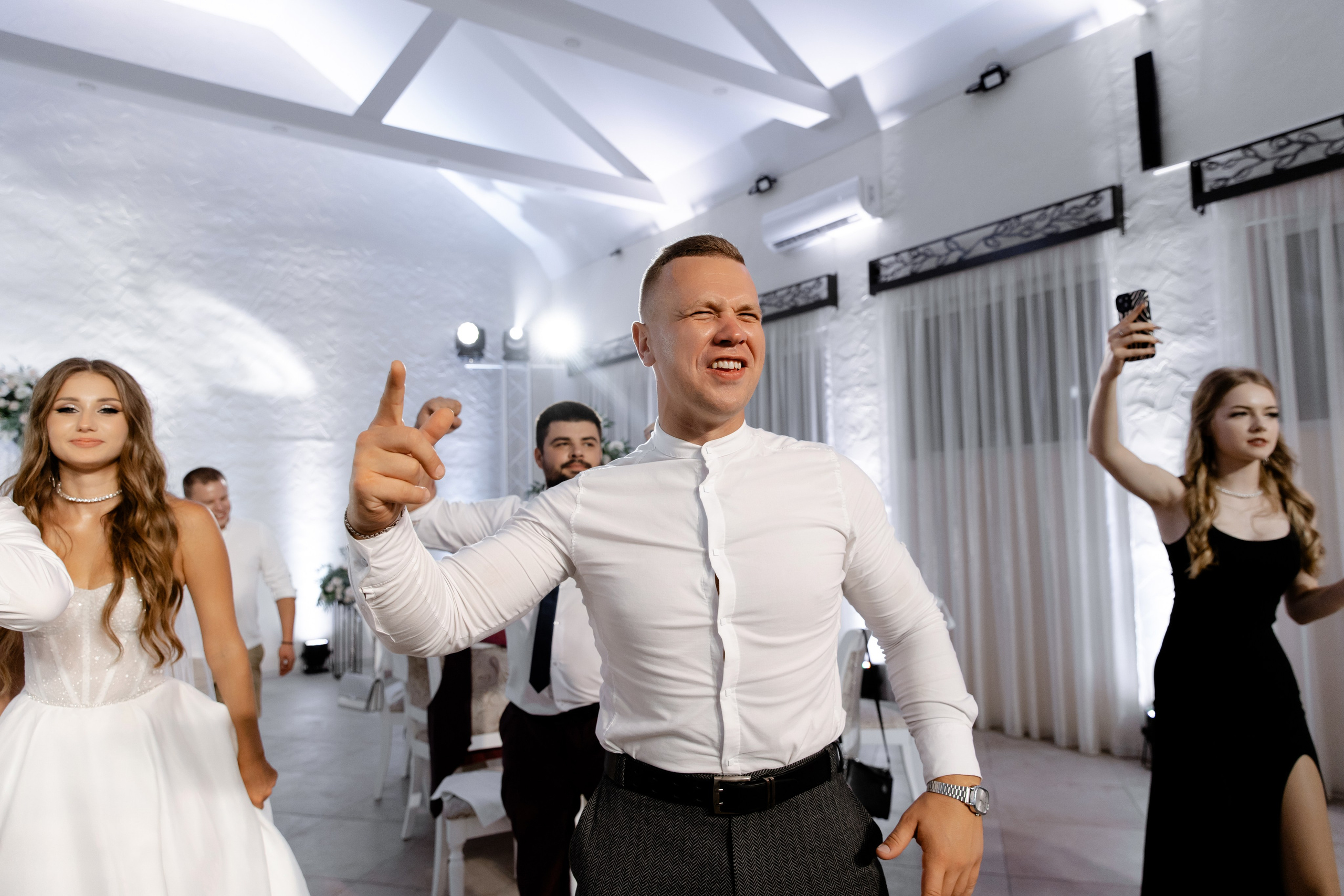 Тимур и Настя. Свадебный фотограф Анна Бабахина