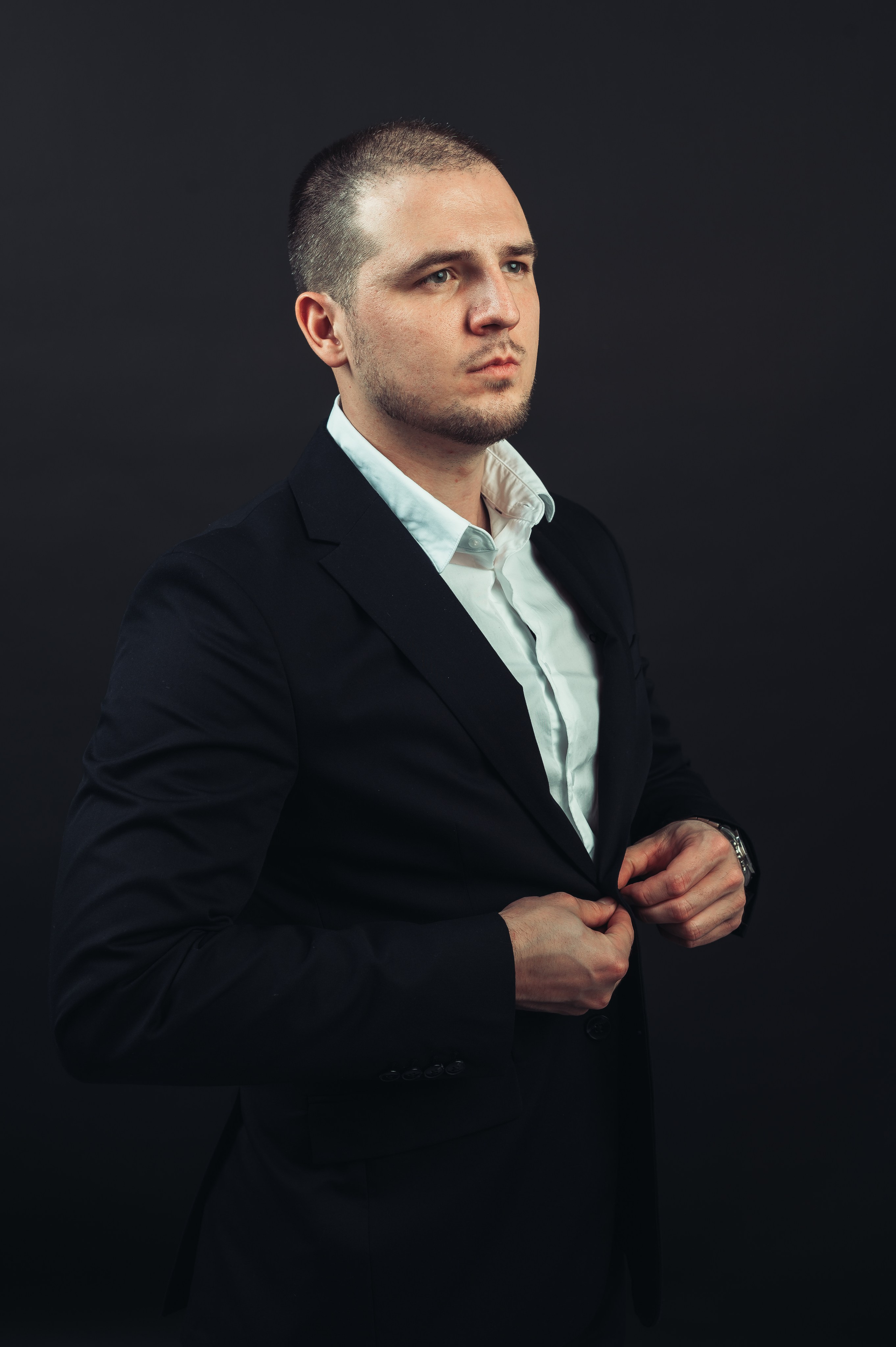 Никита Пустовалов — портретная съёмка. Иван Кубик — фотограф и видеограф