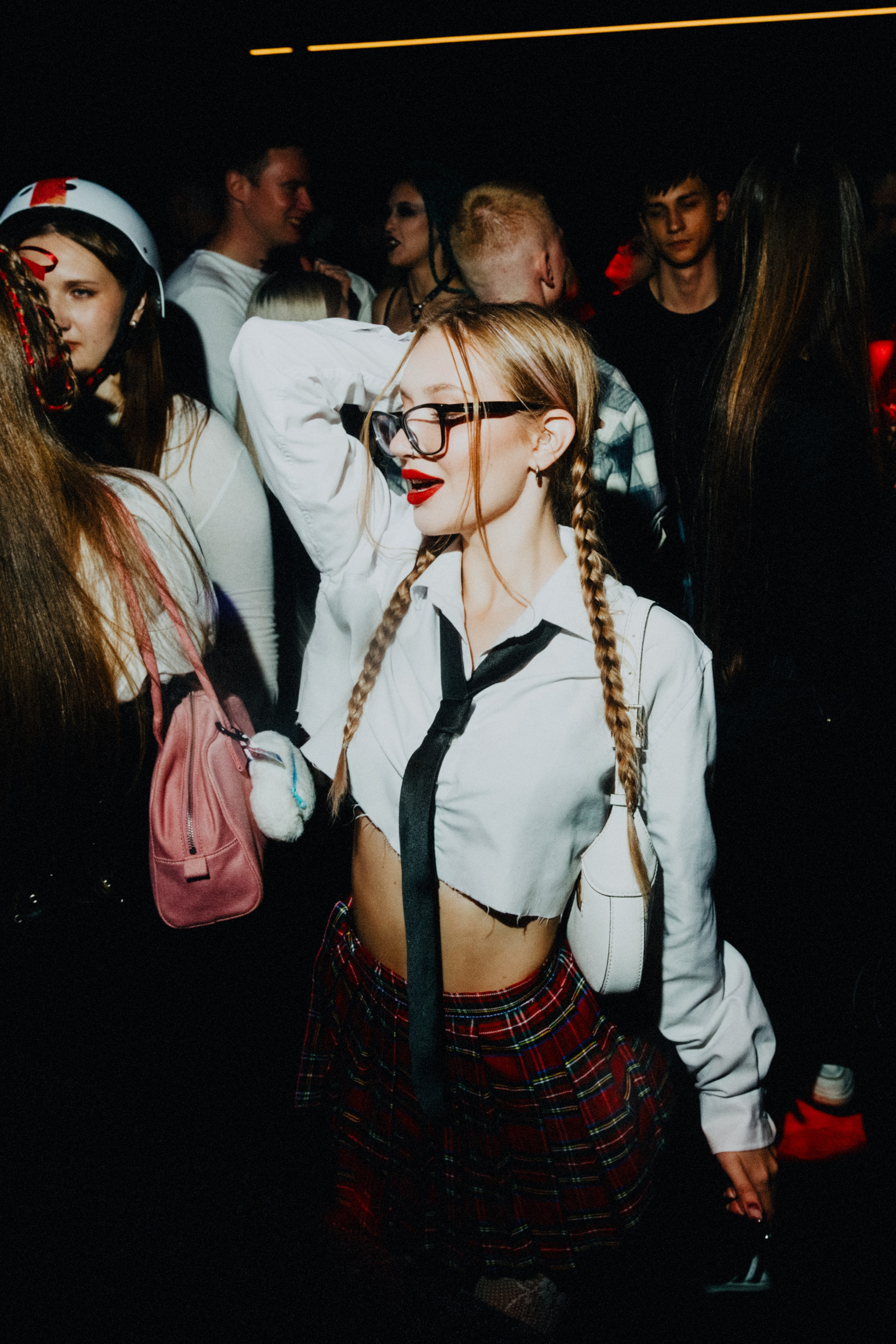 КЛУБЫ | ВЕЧЕРИНКИ. Фотограф Владивосток Ян Паклин