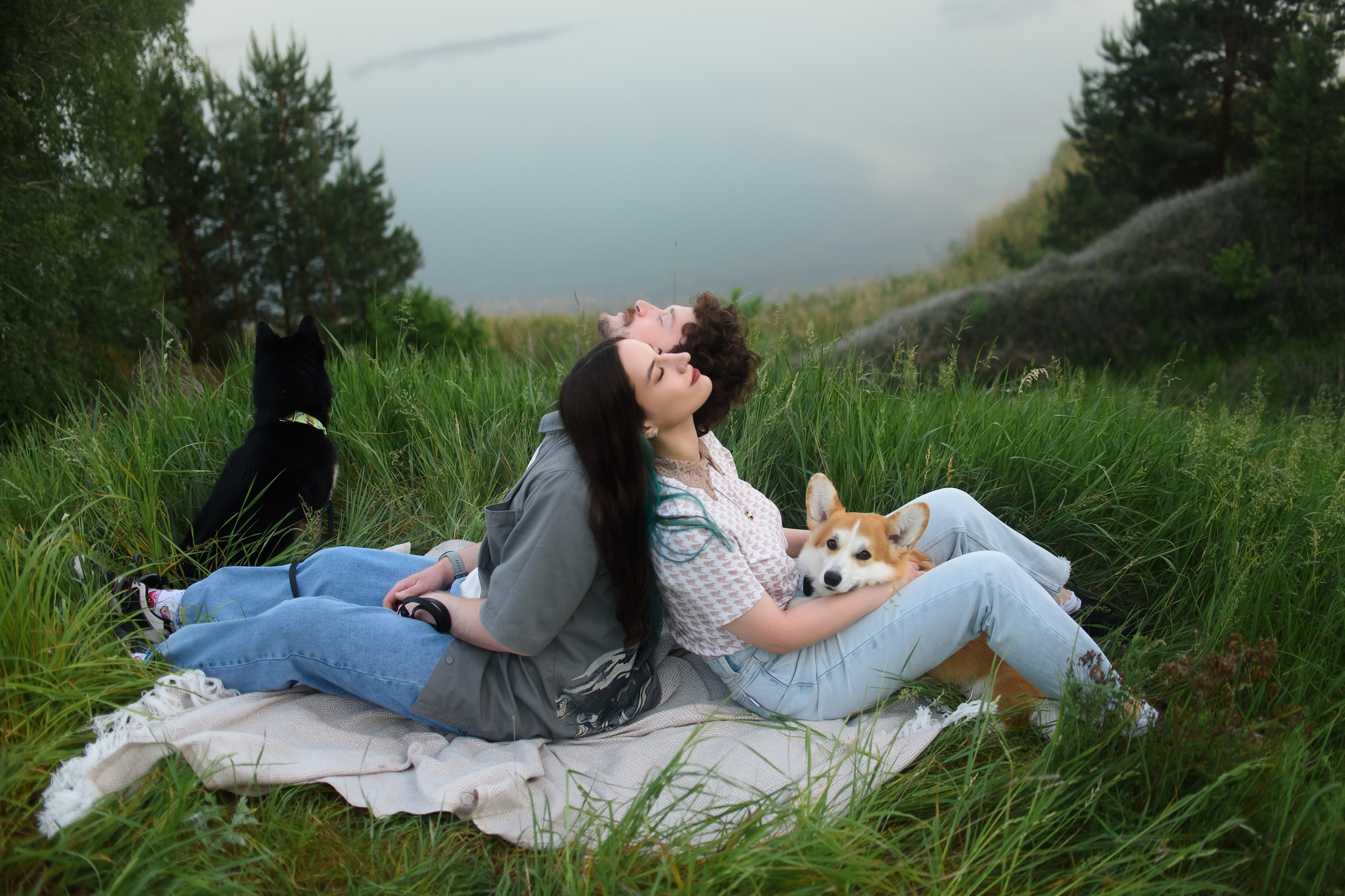 Максим, Надя, Шелби и Рой — 31.05.2025. Фотограф — Анималист | Анна Абрамова