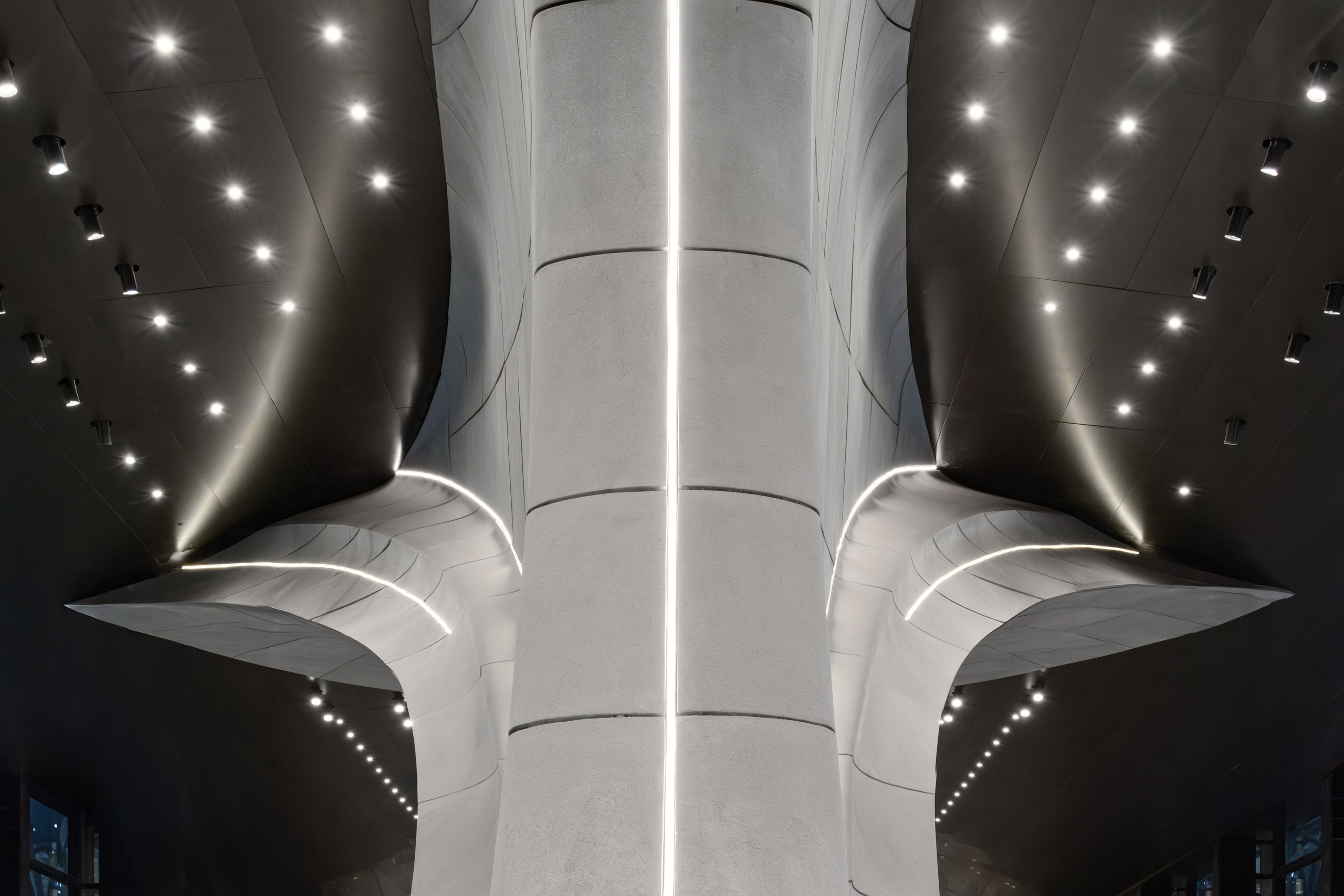 Станция метро «Потапово». Михаил Мулач | Архитектурный фотограф