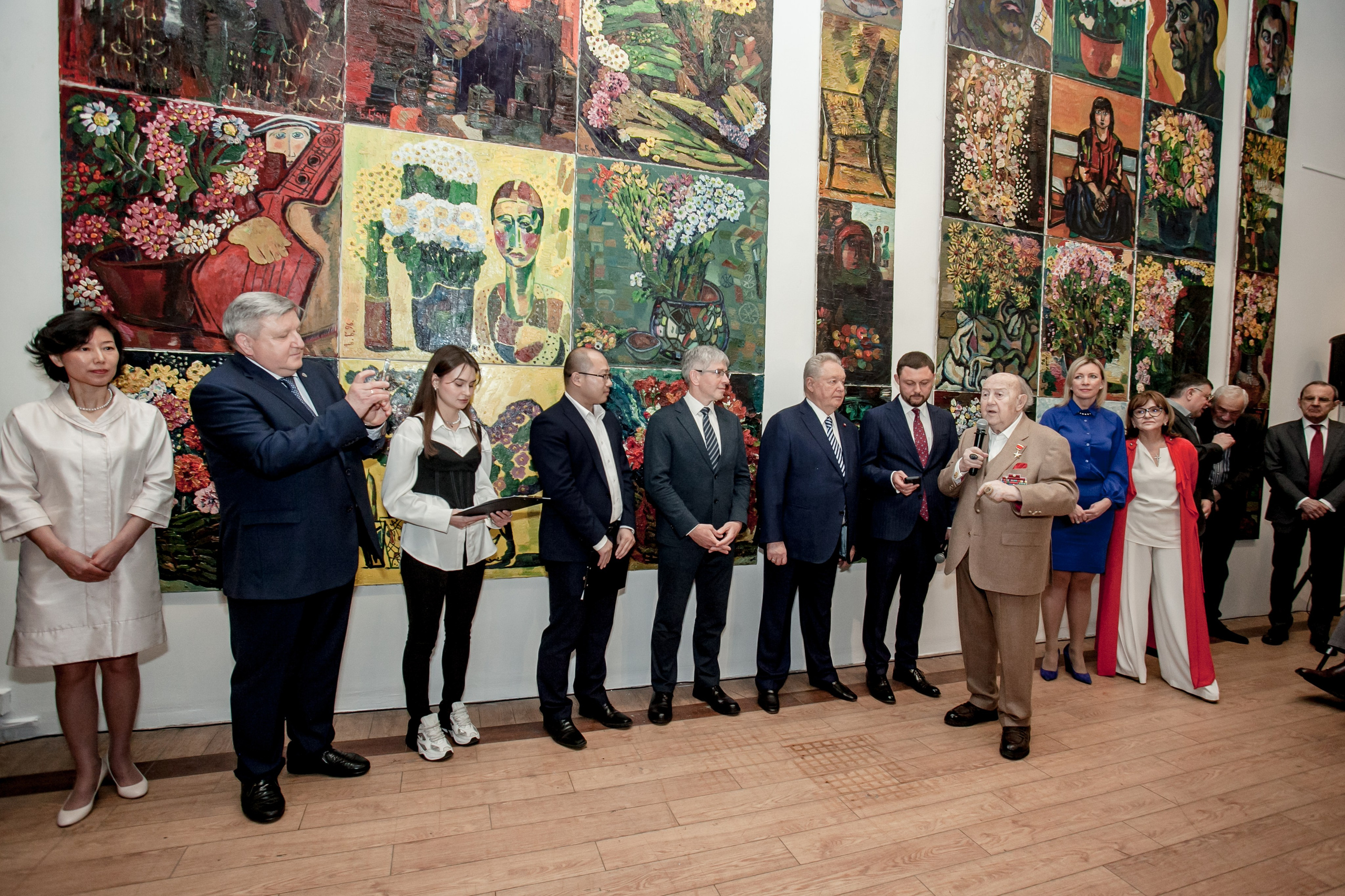 Открытие выставки Зураба Церетели. Art photographer Nino