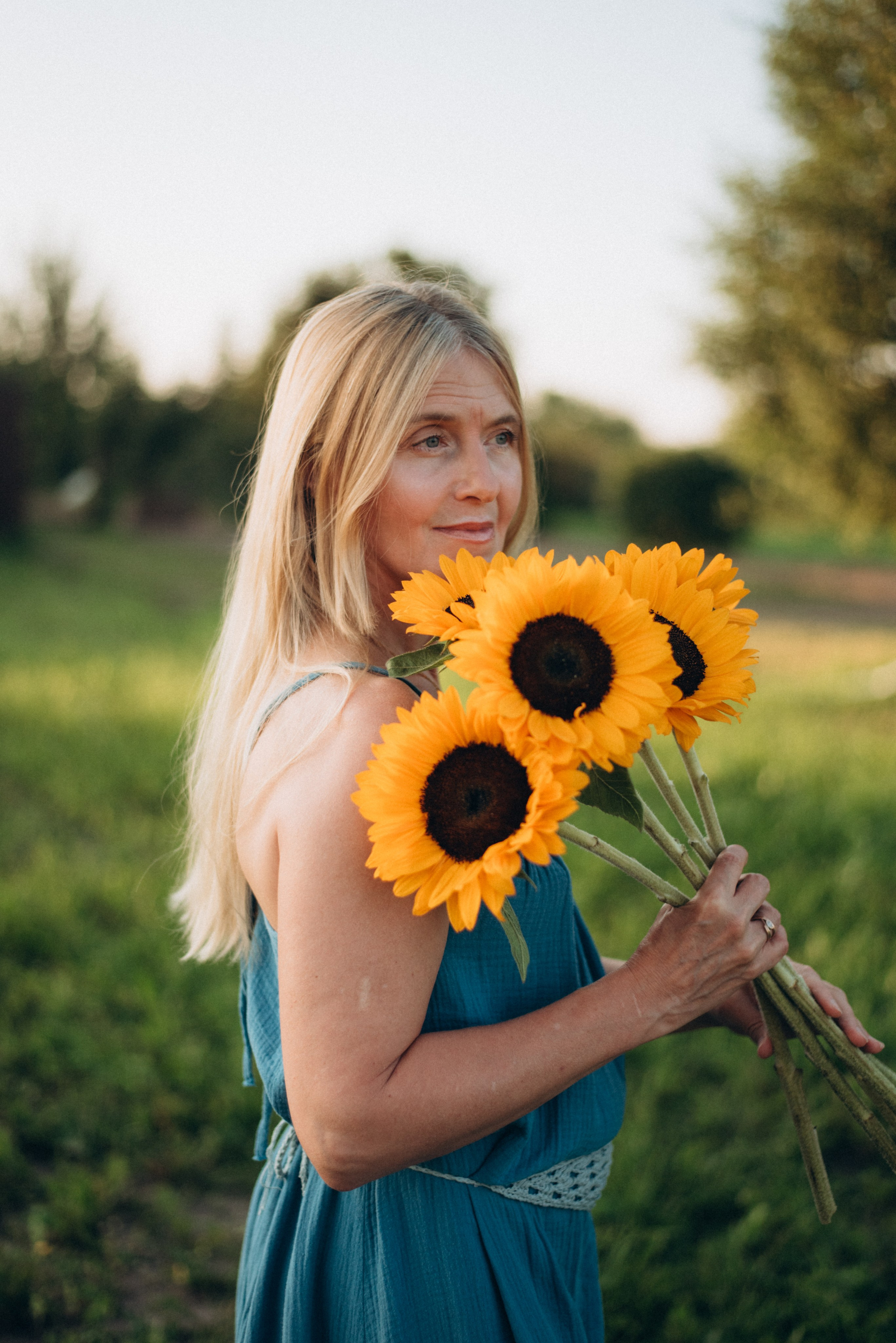 Анна подсолнухи. Фотограф про жизнь. Сергиев Посад, Мск