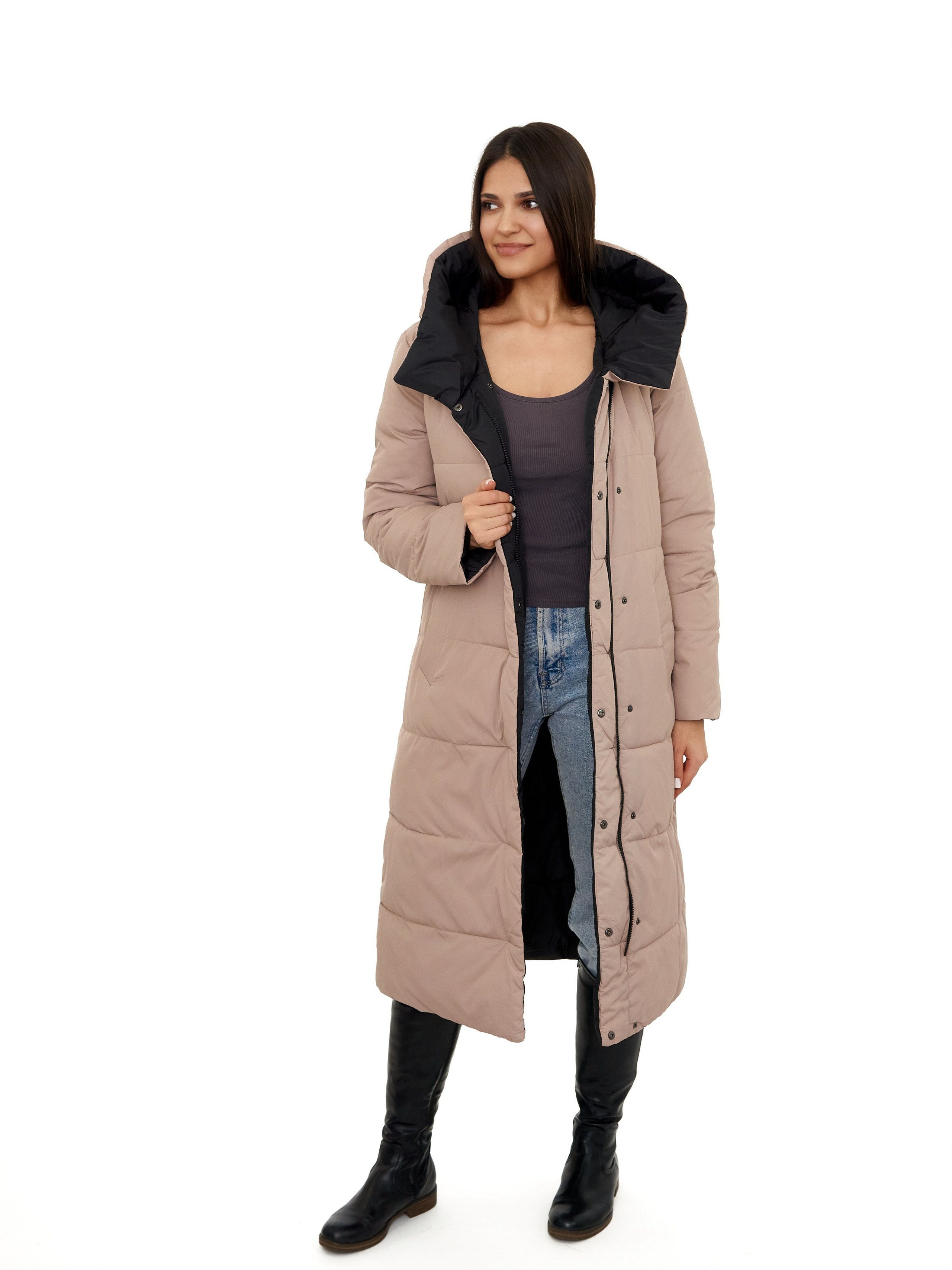 Двухсторонние пуховики. Каталожный предметный фотограф