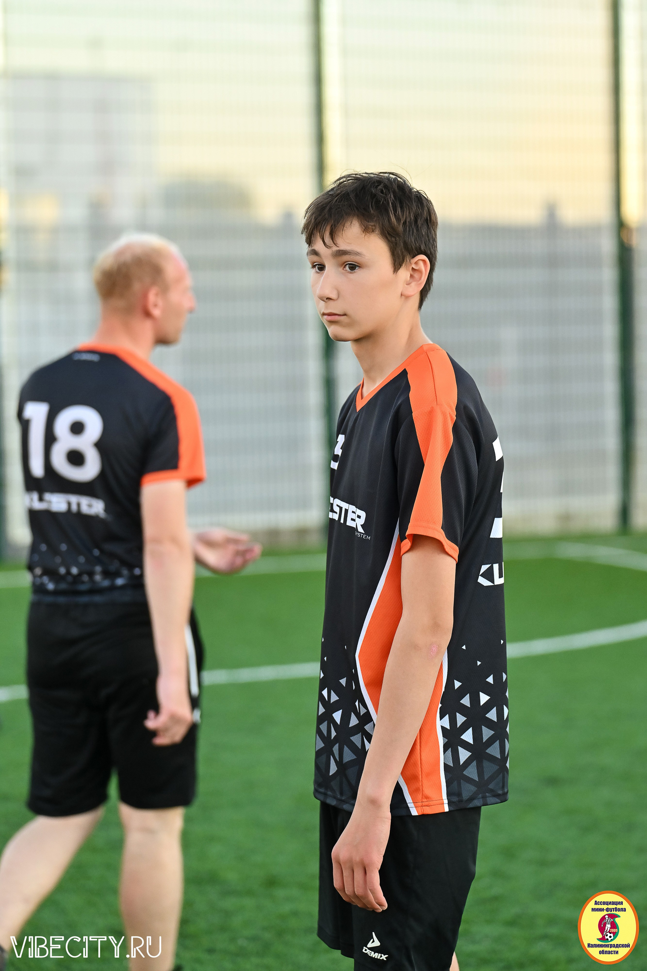 ИГРЫ МИНИ-ФУТБОЛЬНОЙ И КОРПОРАТИВНОЙ ЛИГИ. VIBECITY.RU Вайб Сити Ру Фоторепортажи Фотоотчеты Калининград