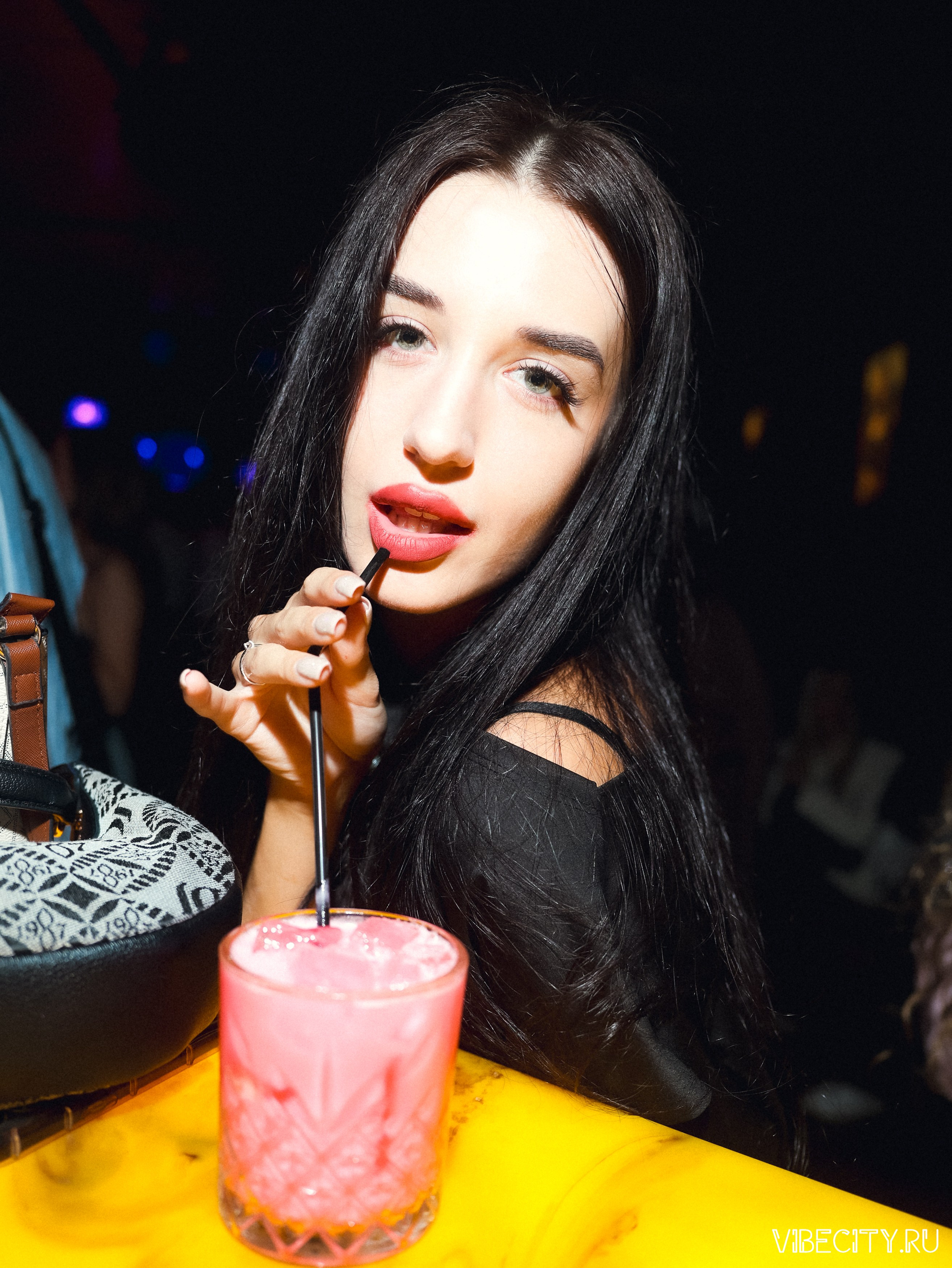 DOUBLE U. VIBECITY.RU Вайб Сити Ру Фоторепортажи Фотоотчеты Калининград