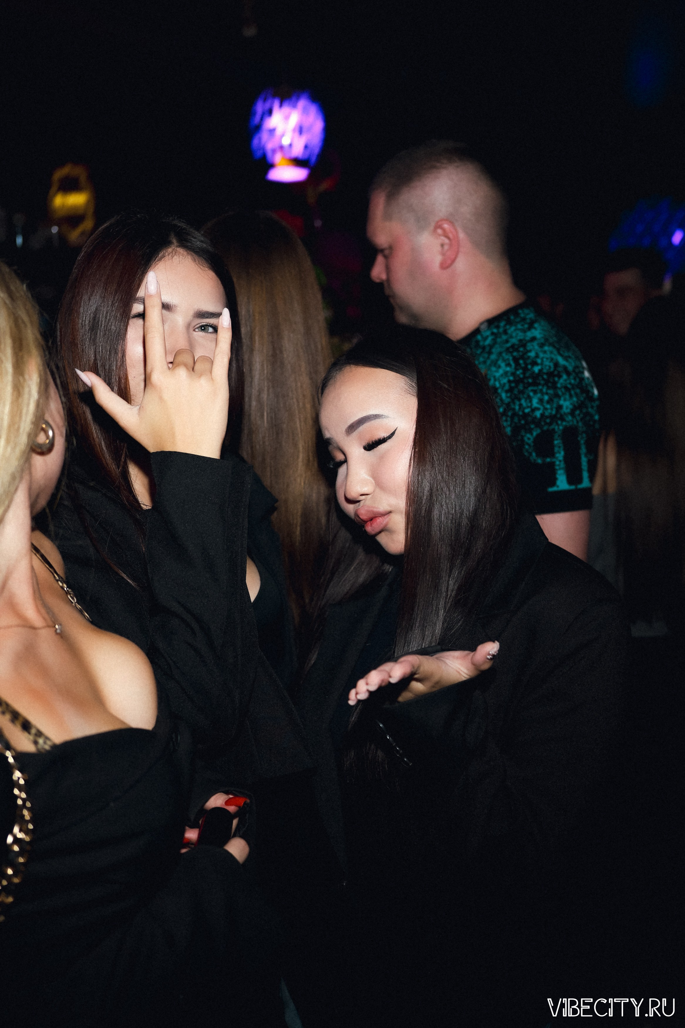 DOUBLE U. VIBECITY.RU Вайб Сити Ру Фоторепортажи Фотоотчеты Калининград