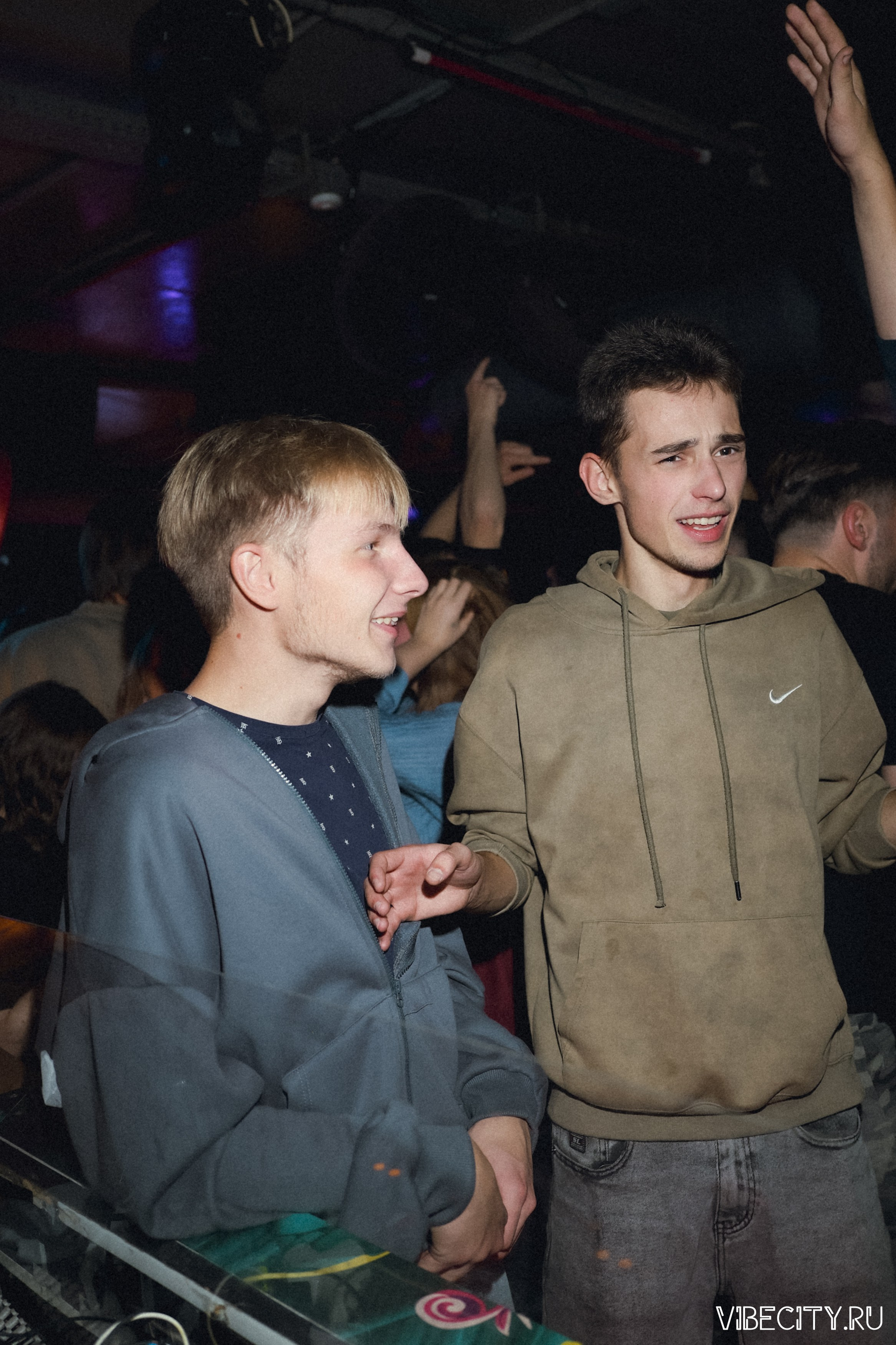 DOUBLE U. VIBECITY.RU Вайб Сити Ру Фоторепортажи Фотоотчеты Калининград