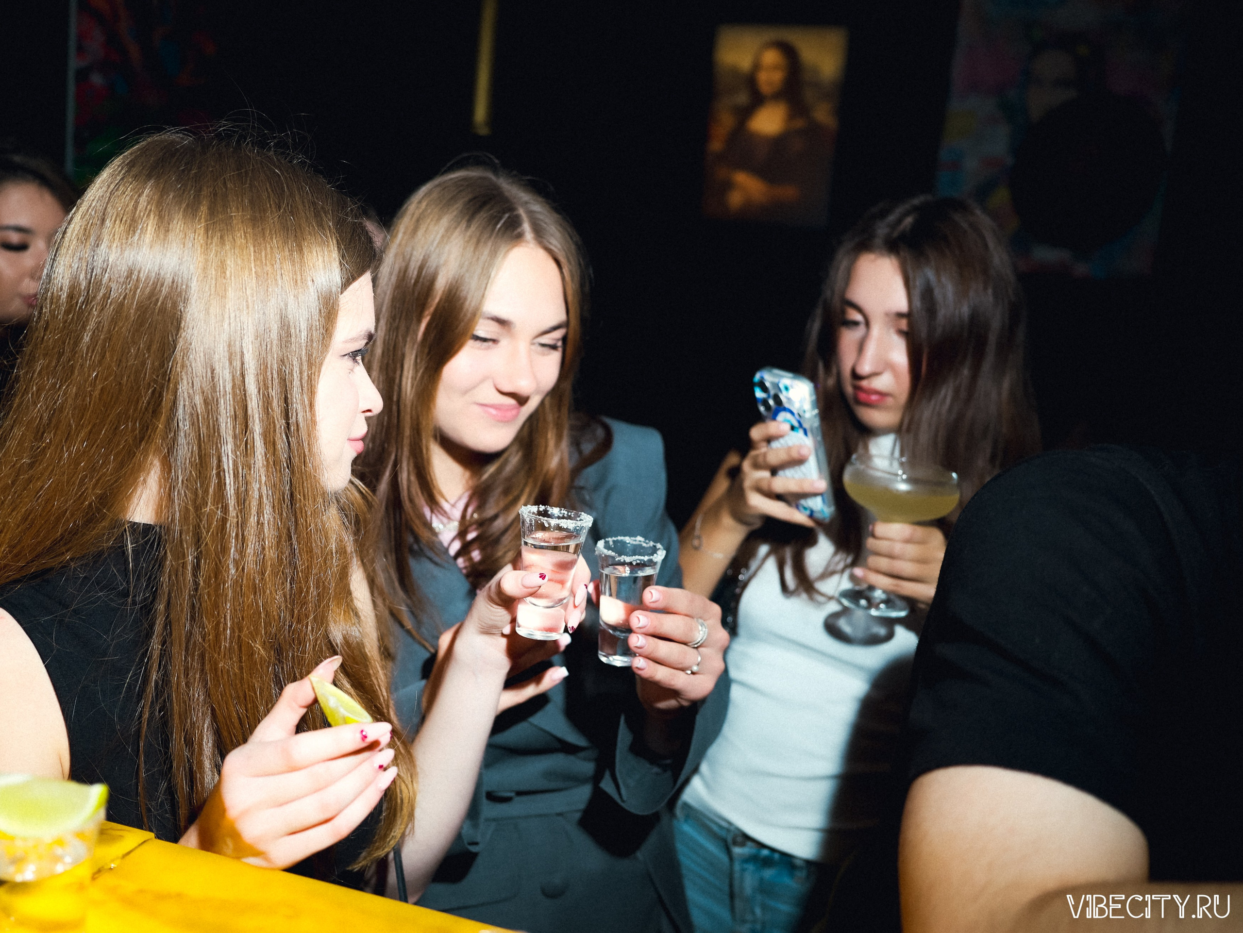 DOUBLE U. VIBECITY.RU Вайб Сити Ру Фоторепортажи Фотоотчеты Калининград