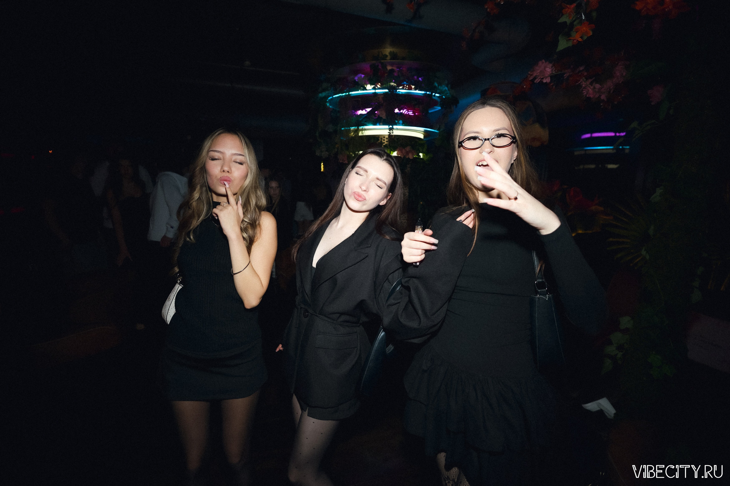 DOUBLE U. VIBECITY.RU Вайб Сити Ру Фоторепортажи Фотоотчеты Калининград