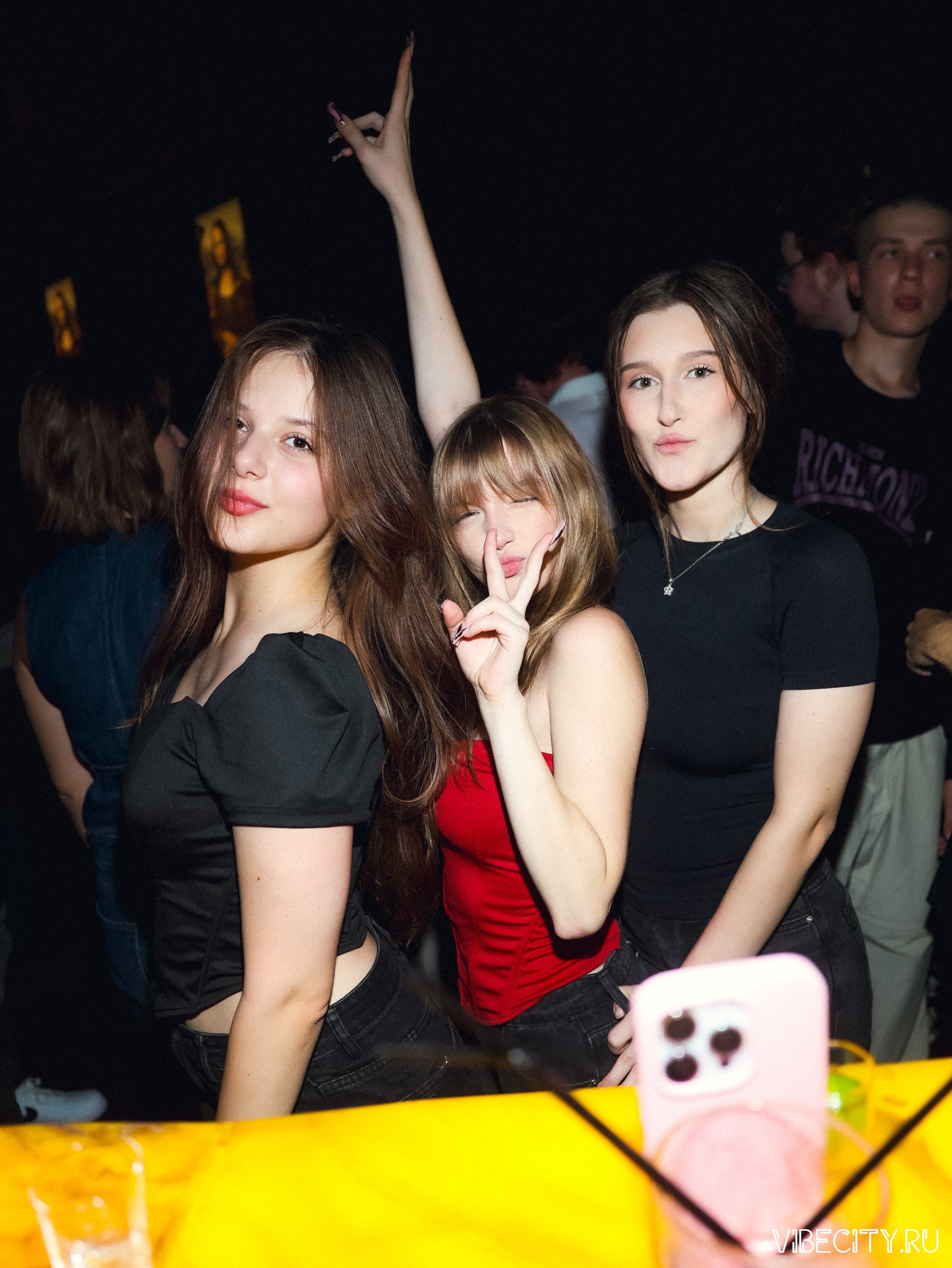 DOUBLE U. VIBECITY.RU Вайб Сити Ру Фоторепортажи Фотоотчеты Калининград