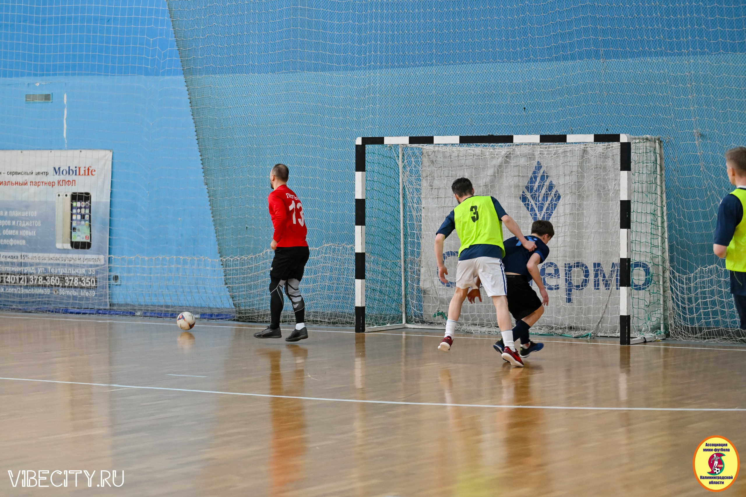 8 тур Корпоративной Бизнес-Лиги по футзалу. VIBECITY.RU Вайб Сити Ру Фоторепортажи Фотоотчеты Калининград
