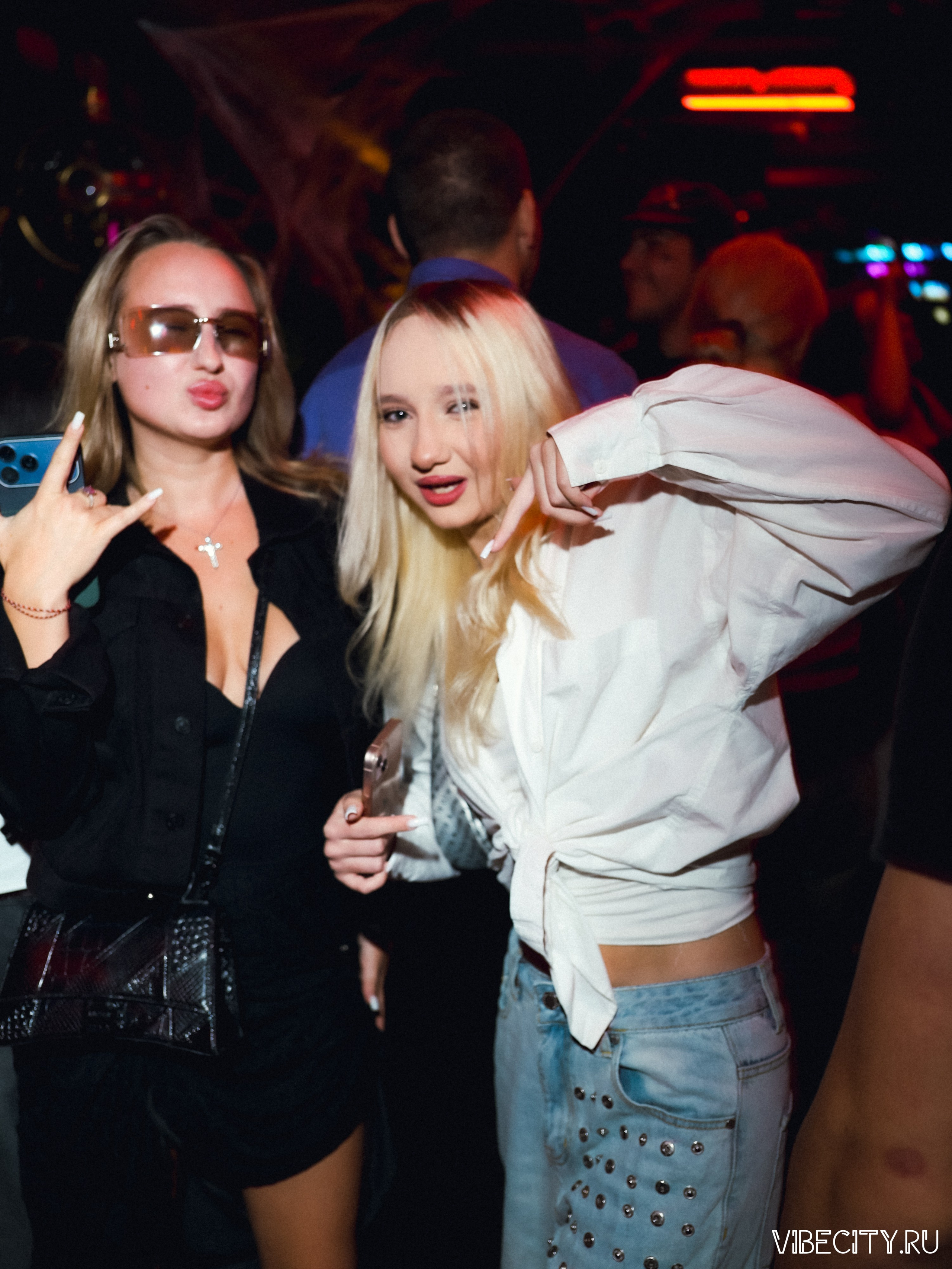 DOUBLE U. VIBECITY.RU Вайб Сити Ру Фоторепортажи Фотоотчеты Калининград