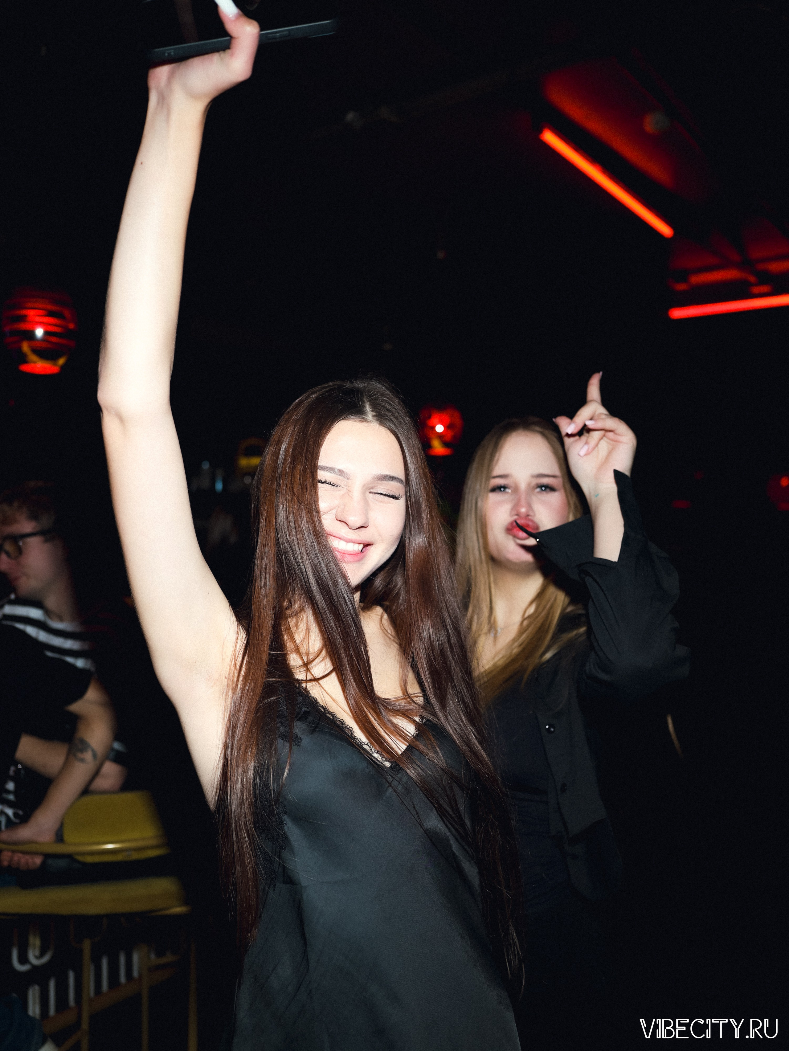 DOUBLE U. VIBECITY.RU Вайб Сити Ру Фоторепортажи Фотоотчеты Калининград