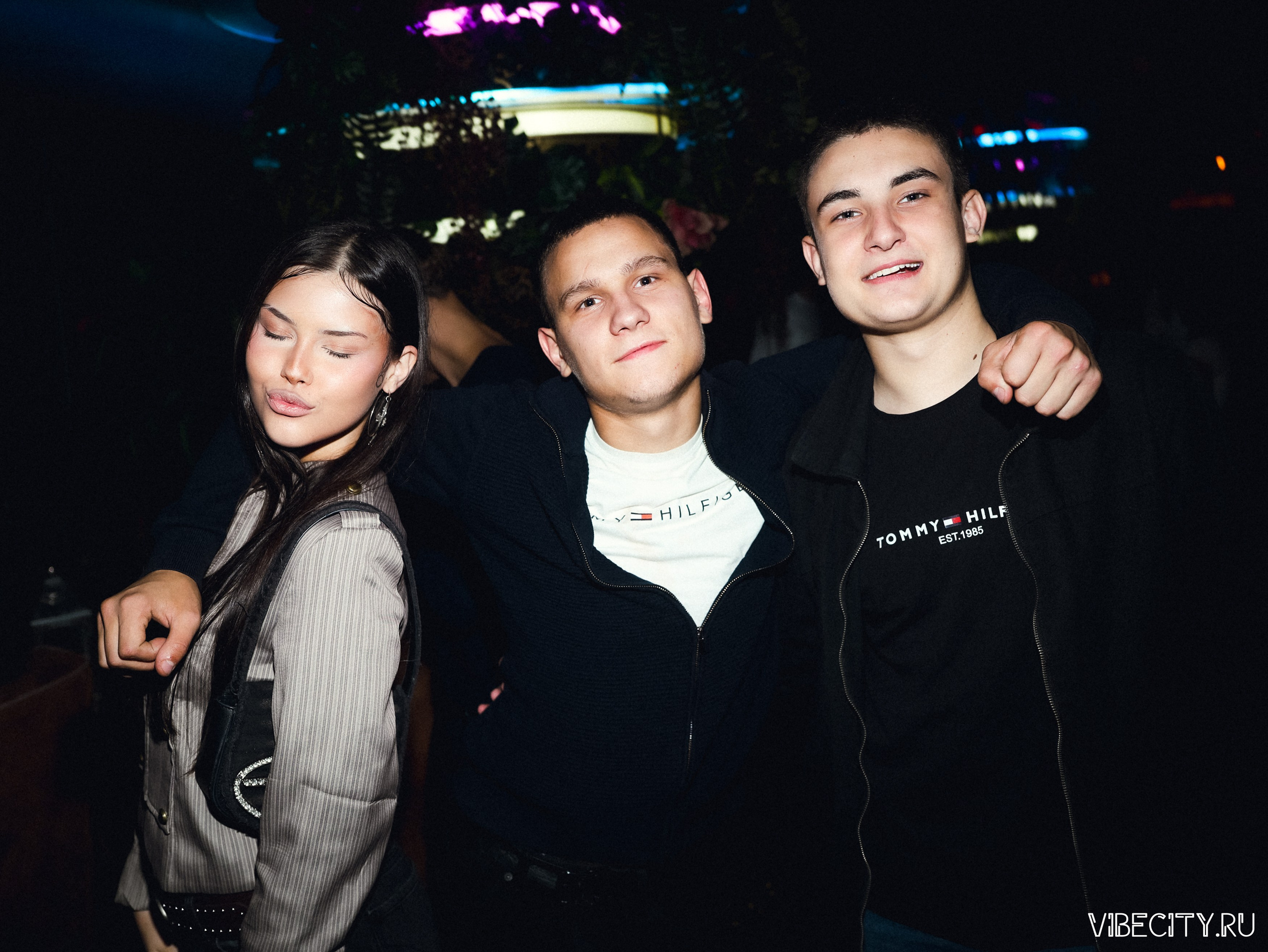 DOUBLE U. VIBECITY.RU Вайб Сити Ру Фоторепортажи Фотоотчеты Калининград