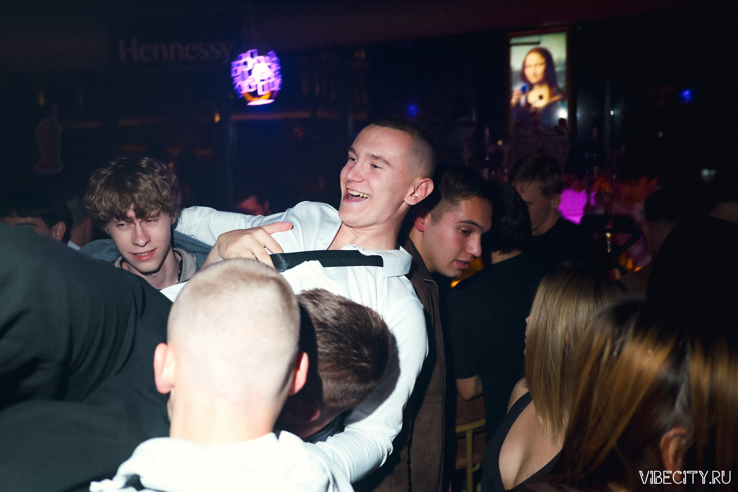 DOUBLE U. VIBECITY.RU Вайб Сити Ру Фоторепортажи Фотоотчеты Калининград