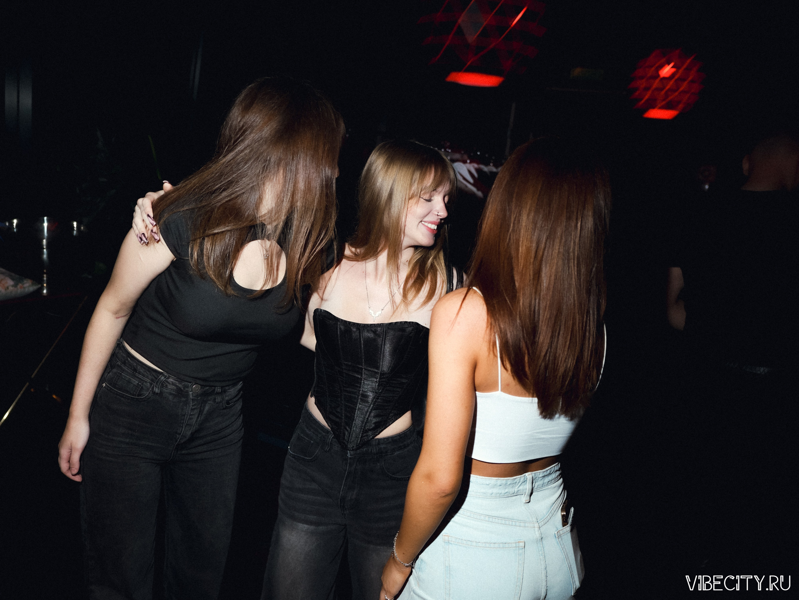 DOUBLE U. VIBECITY.RU Вайб Сити Ру Фоторепортажи Фотоотчеты Калининград