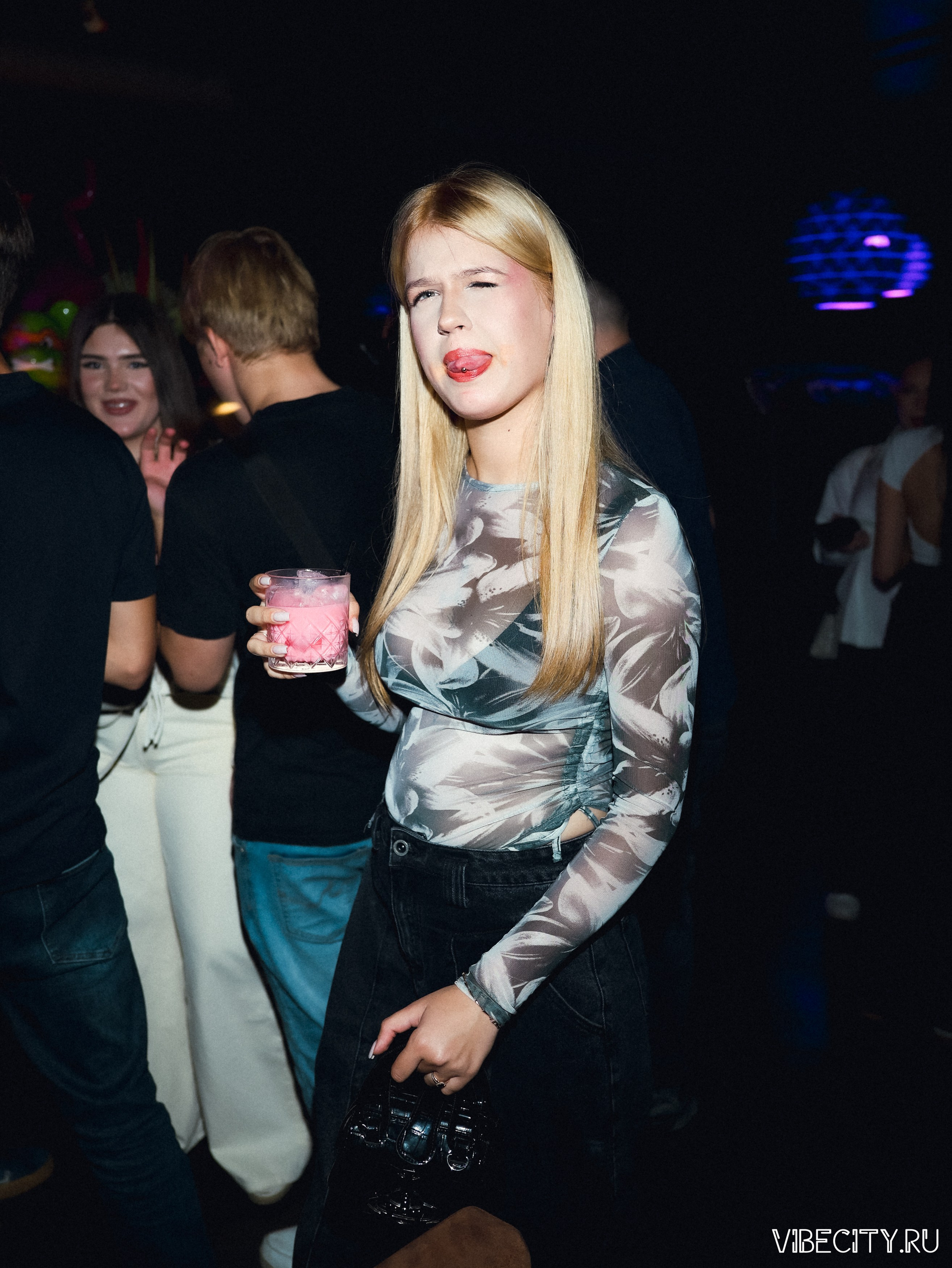 DOUBLE U. VIBECITY.RU Вайб Сити Ру Фоторепортажи Фотоотчеты Калининград