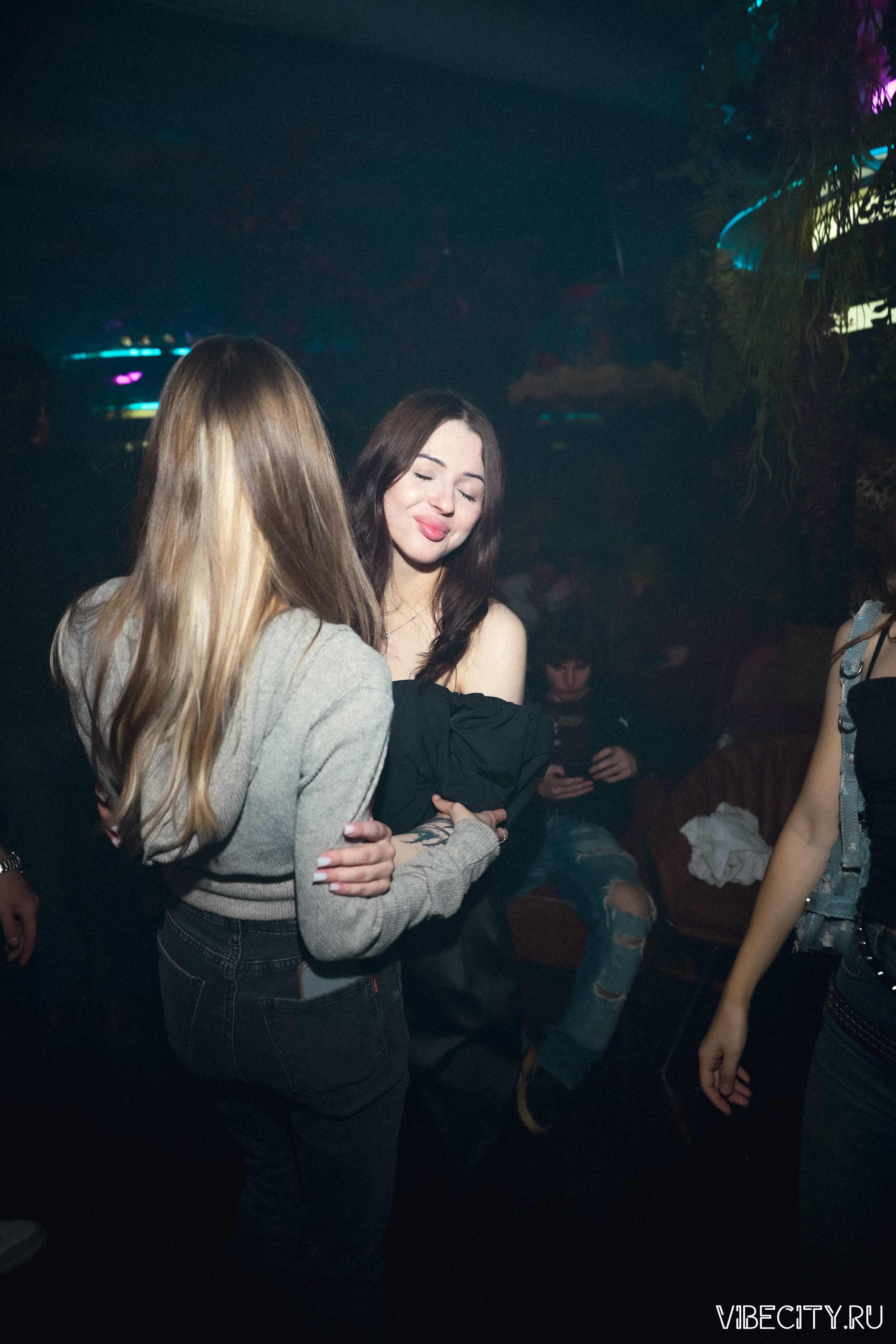 DOUBLE U. VIBECITY.RU Вайб Сити Ру Фоторепортажи Фотоотчеты Калининград