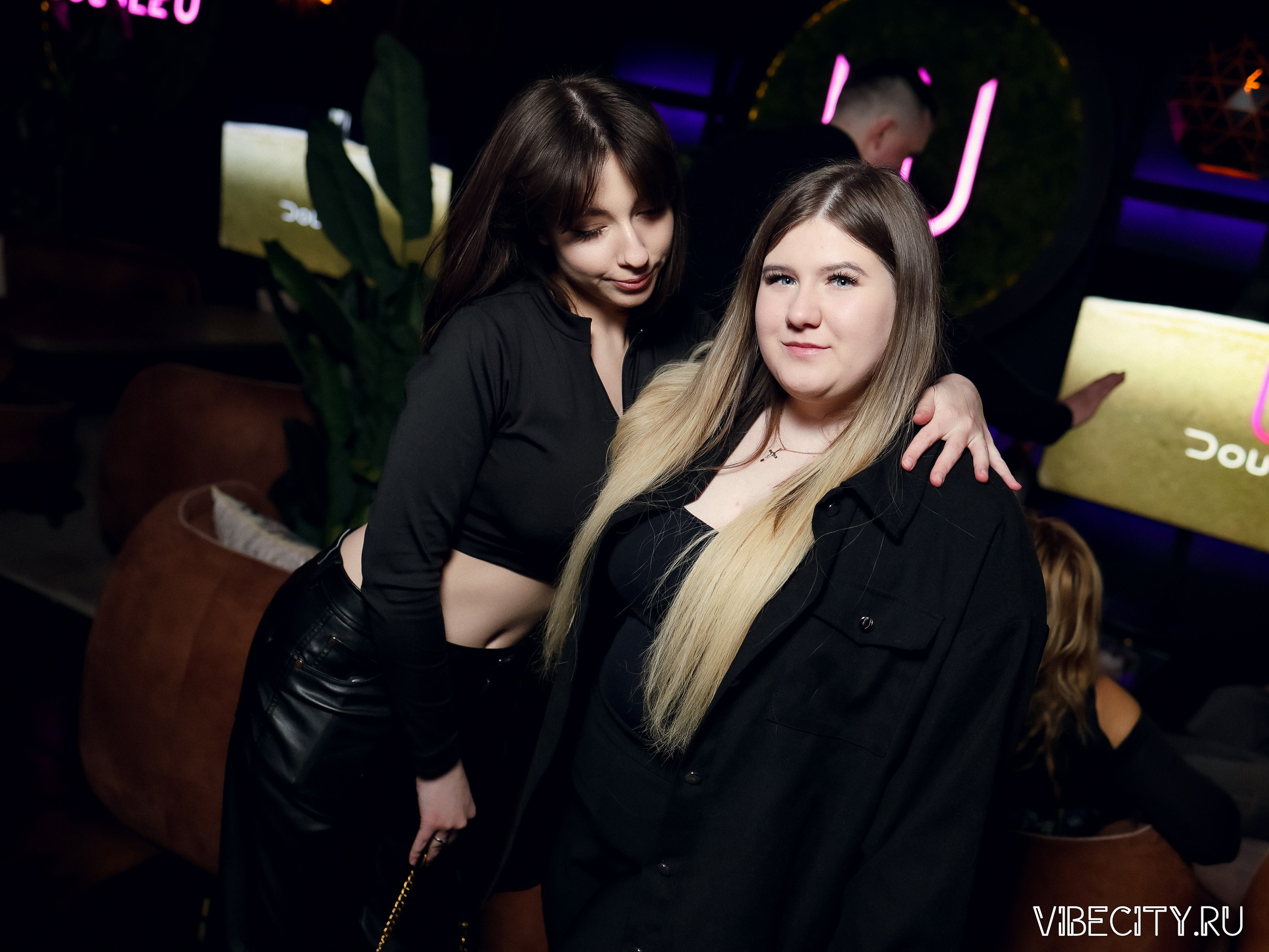 DOUBLE U. VIBECITY.RU Вайб Сити Ру Фоторепортажи Фотоотчеты Калининград