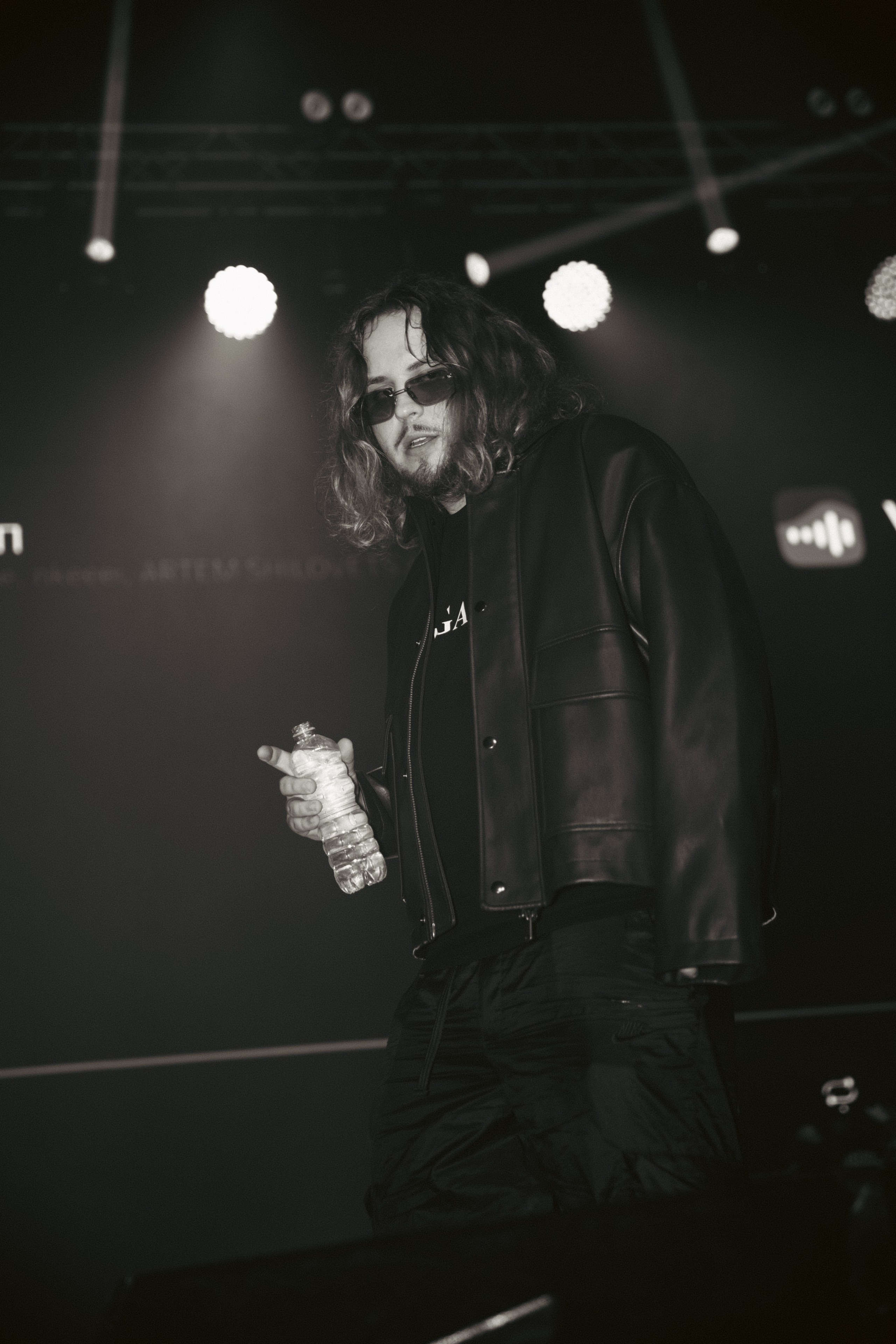 SHOWS. DRIPSTOCK MAG