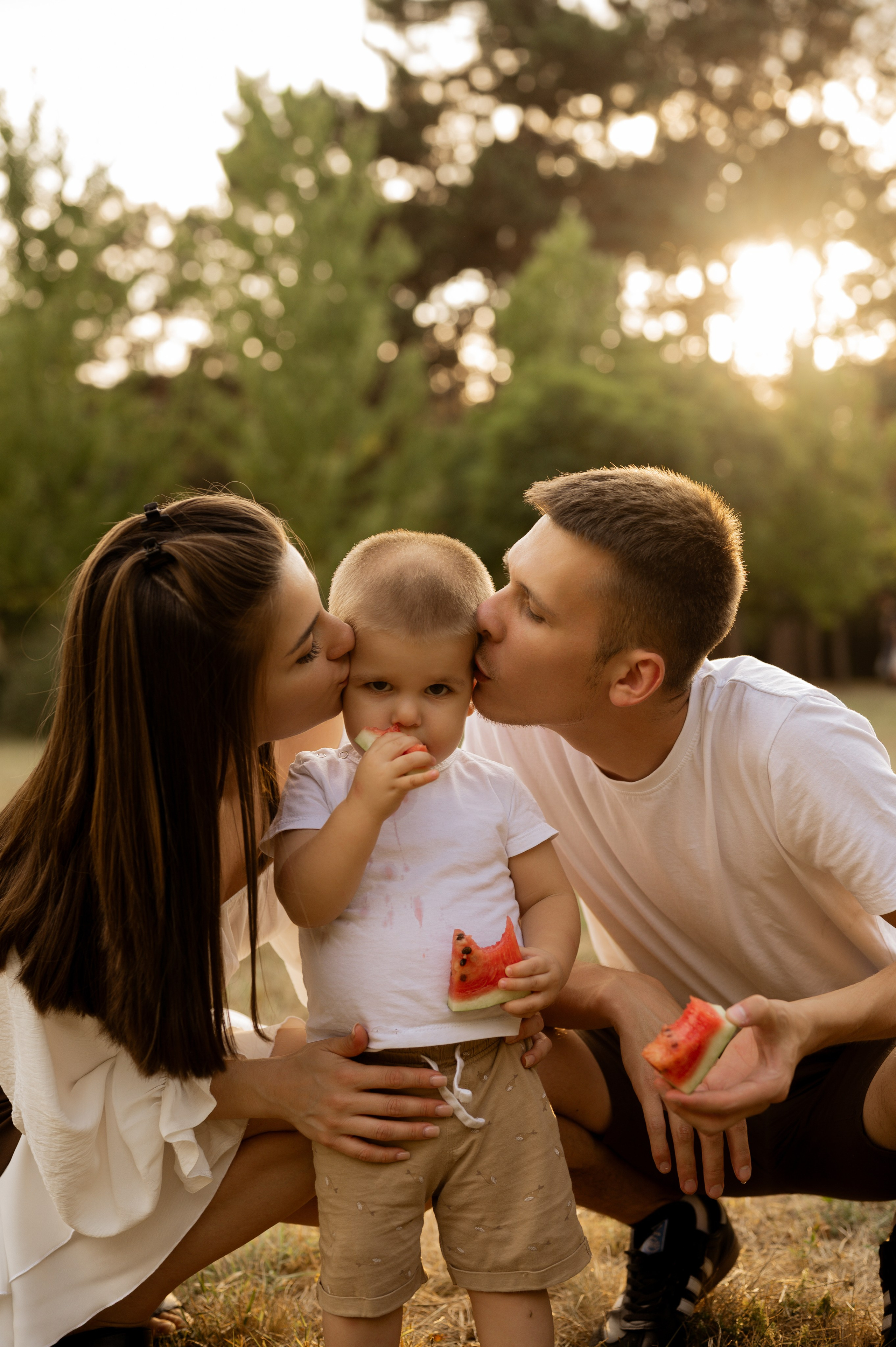 Летняя семейная фотосессия в парке. Свадебный и семейный фотограф в Краснодаре Алина Мельник