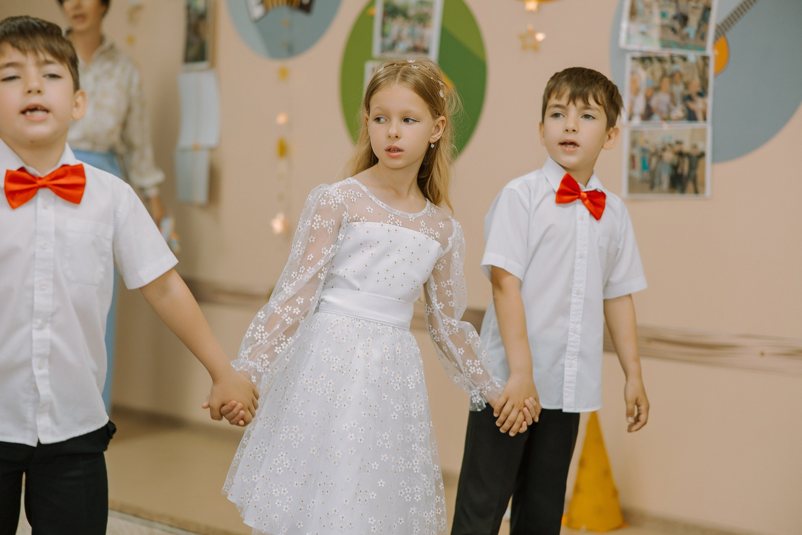 Выпускной в ДС -29. Выпускные альбомы Натальи Бутко: Новороссийск, Анапа, Геленджик