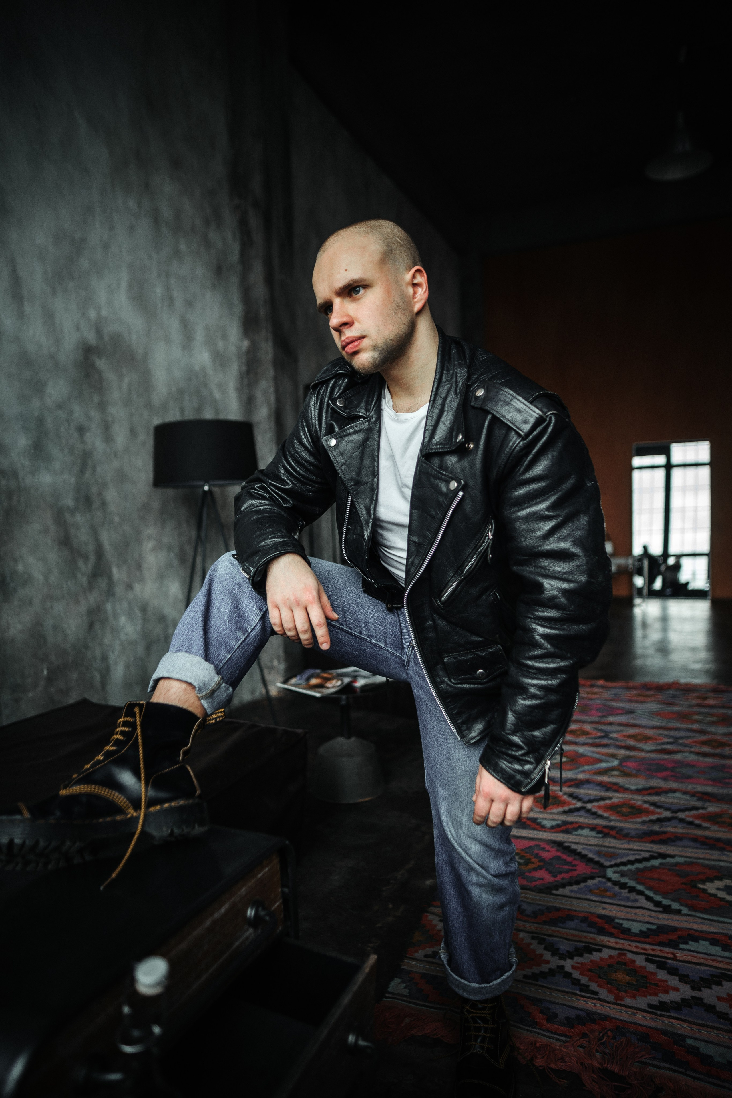 Кирилл студия