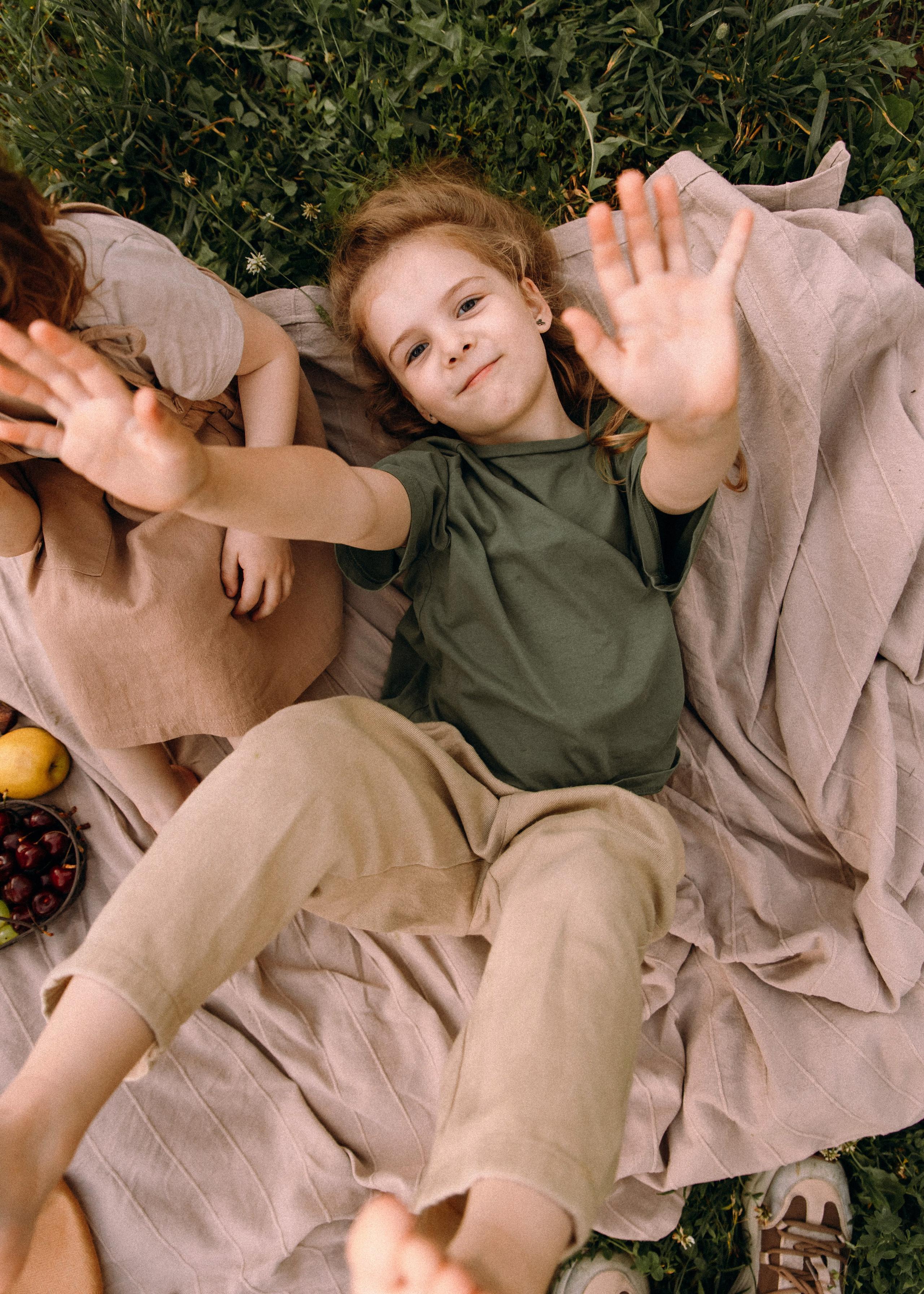 Галя, Варя, Аврора. Семейный фотограф В Москве Александра Дейкун