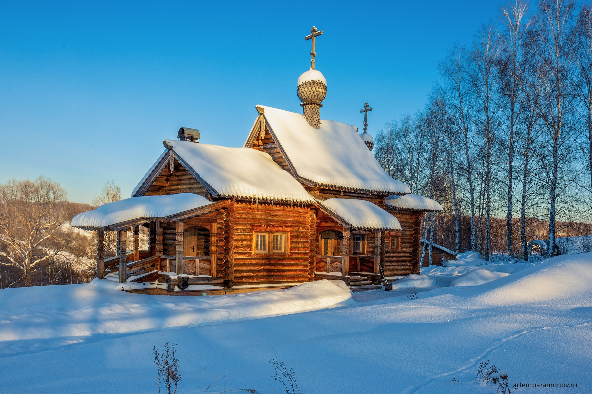 Церковь Михаила Архангела. Фотохудожник Артём Парамонов