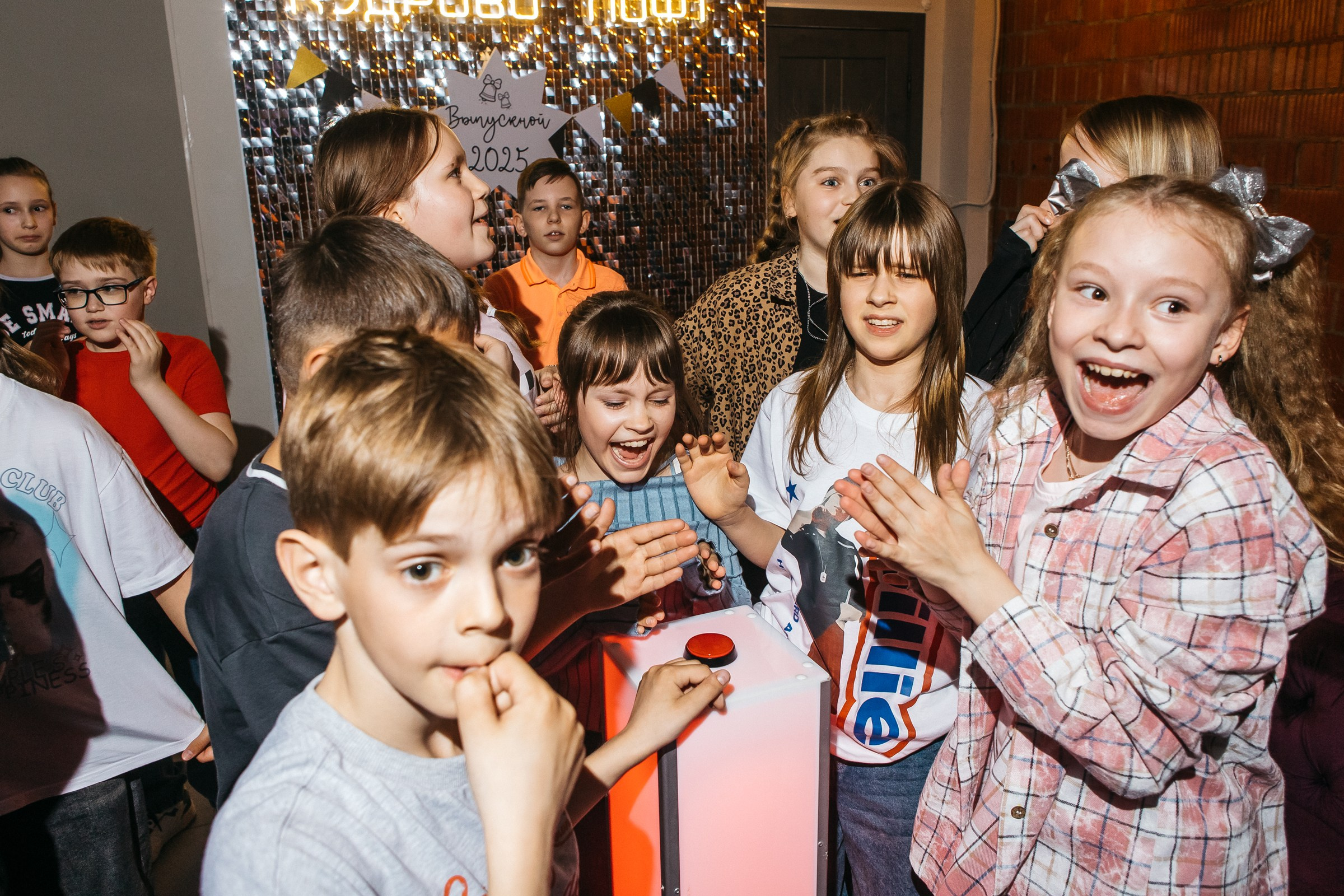 Репортажный фотограф на выпускной Питер