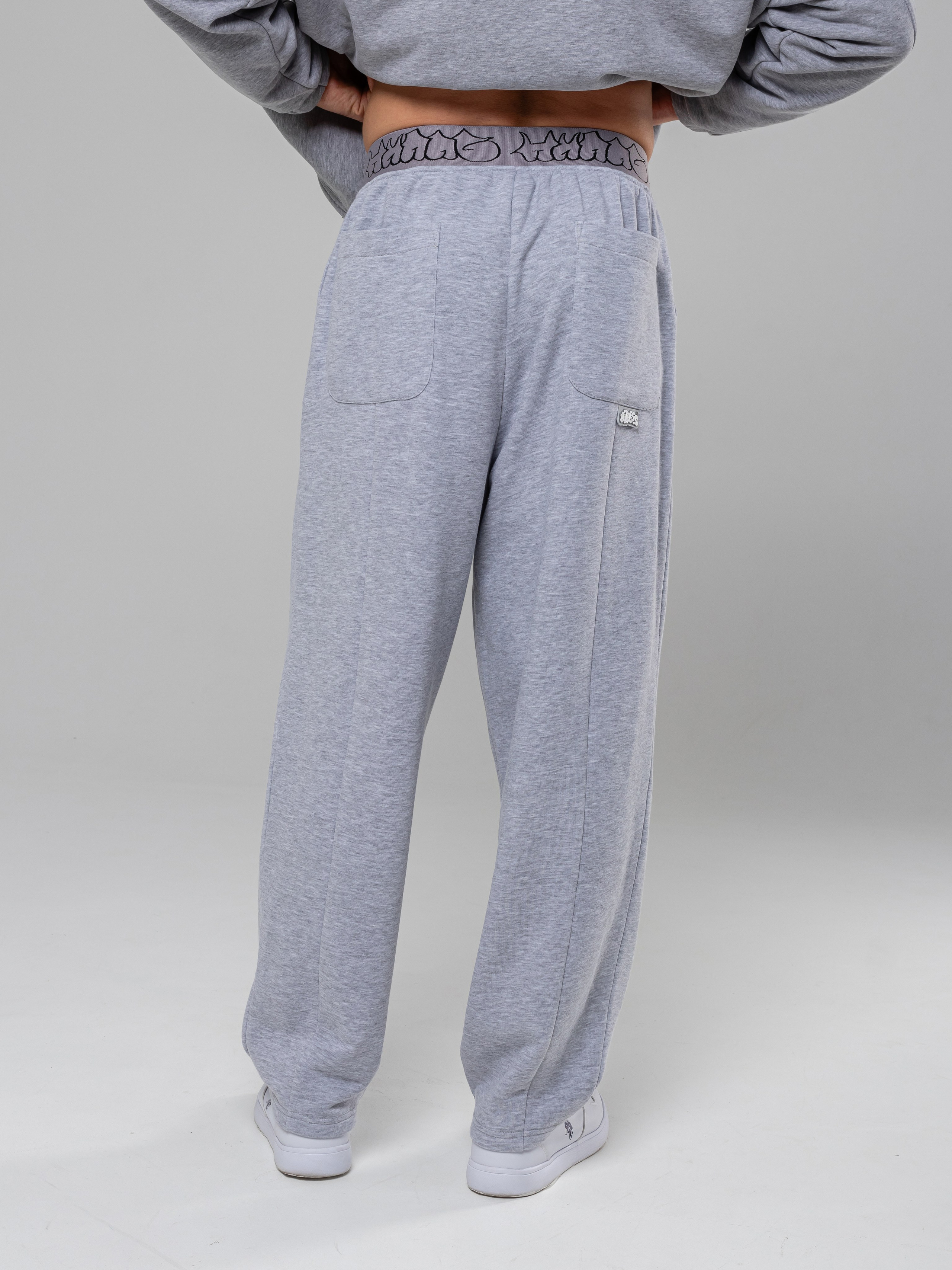 Худи и штаны. Фотограф в Краснодаре Арина Кудряшова