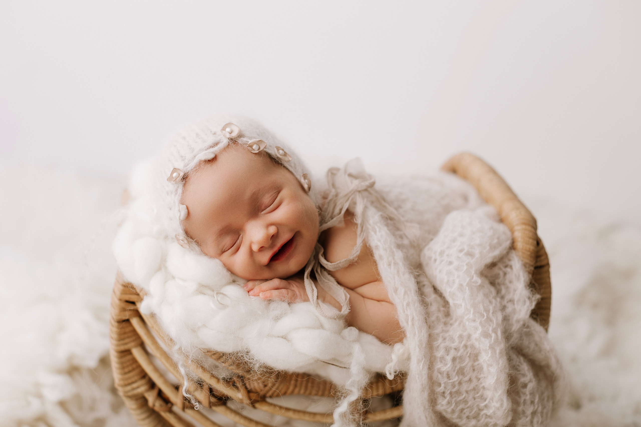 Новорожденные. Фотограф новорожденных в Уфе Инзиля Сулейманова