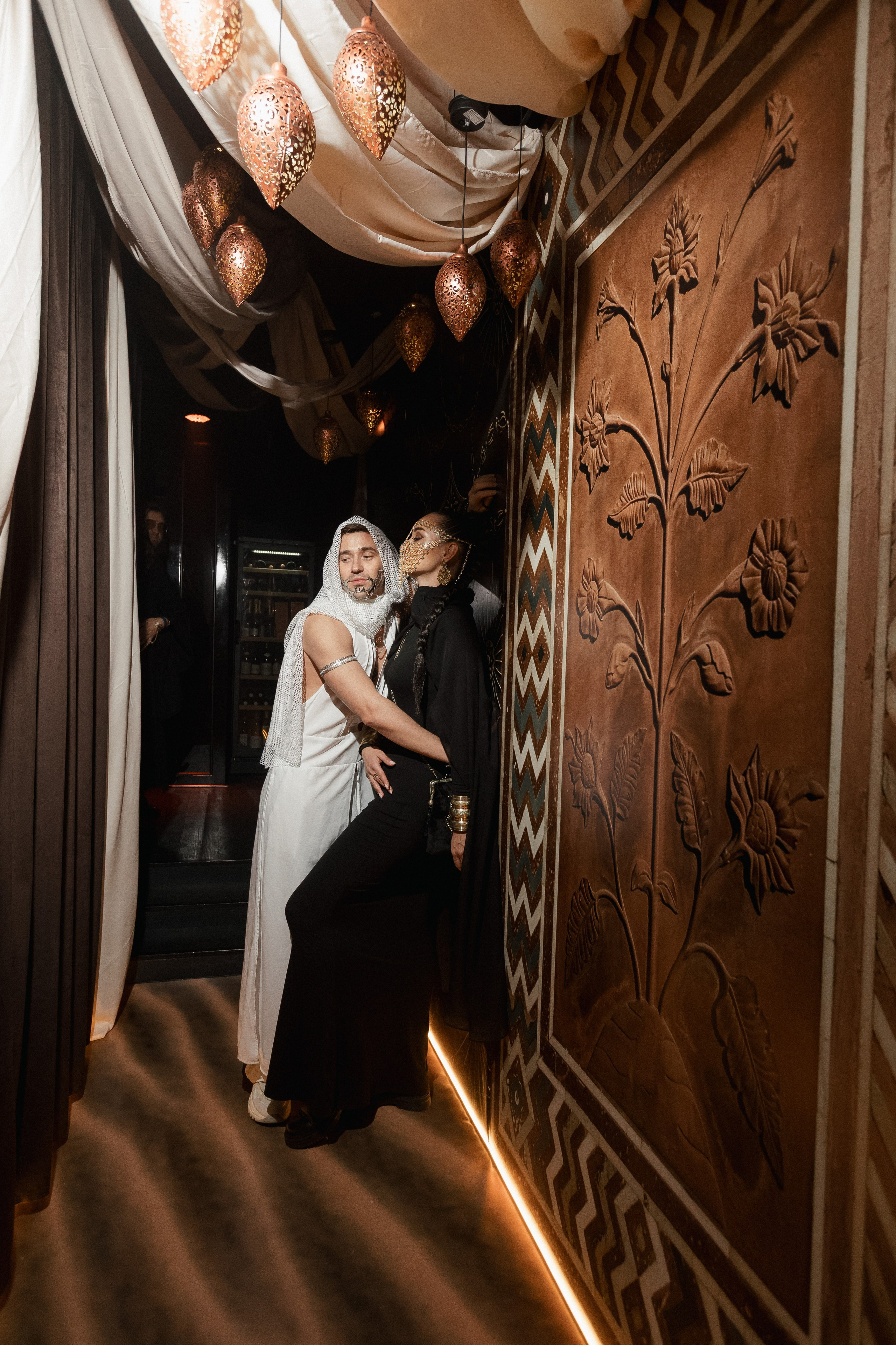 ILLEGAL FRIENDS — MIRAGE [PART I]. СВОИ. ФОТООТЧЕТЫ-СОБЫТИЯ-МЕСТА